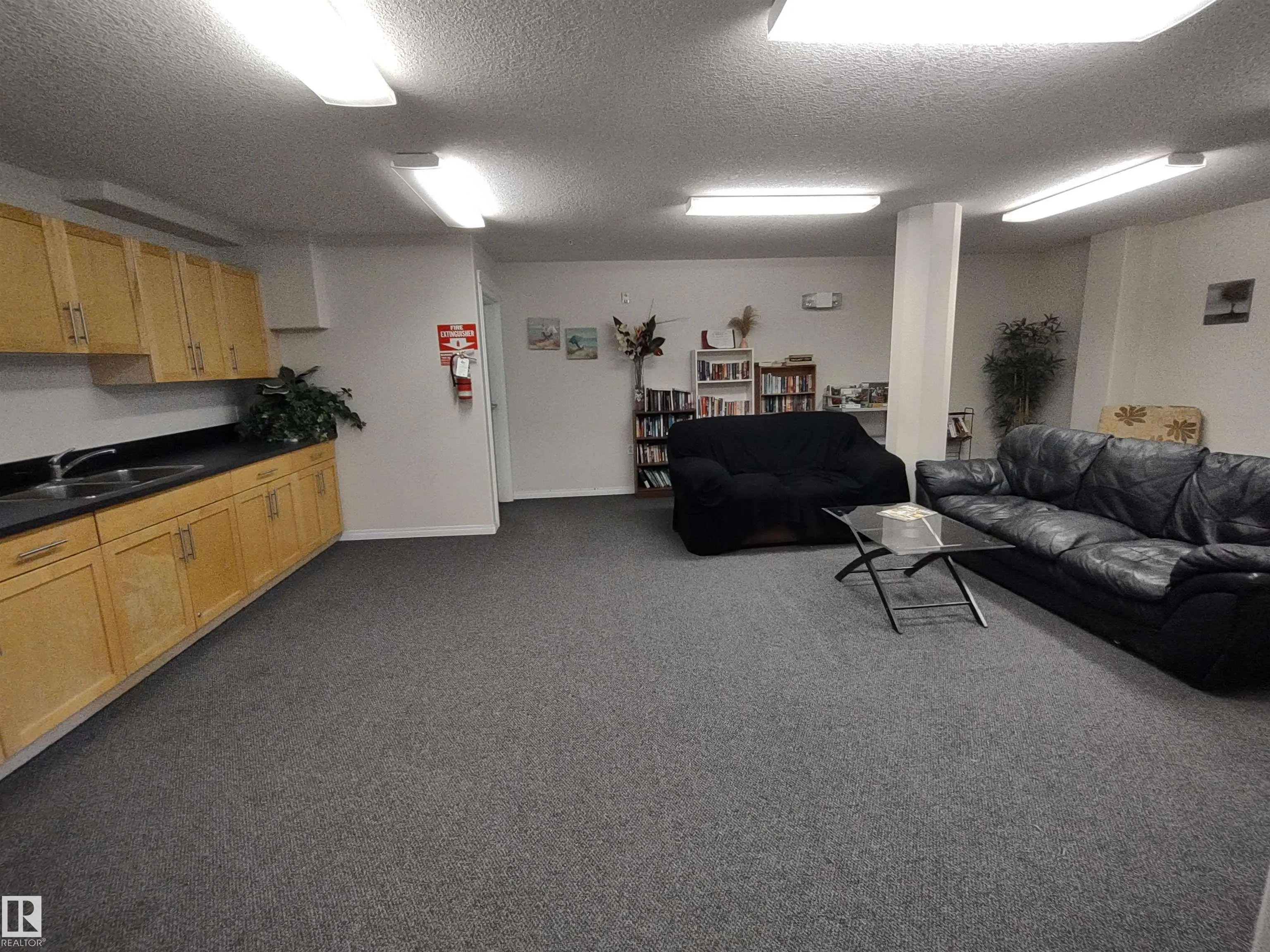 300 SPRUCE RIDGE Road