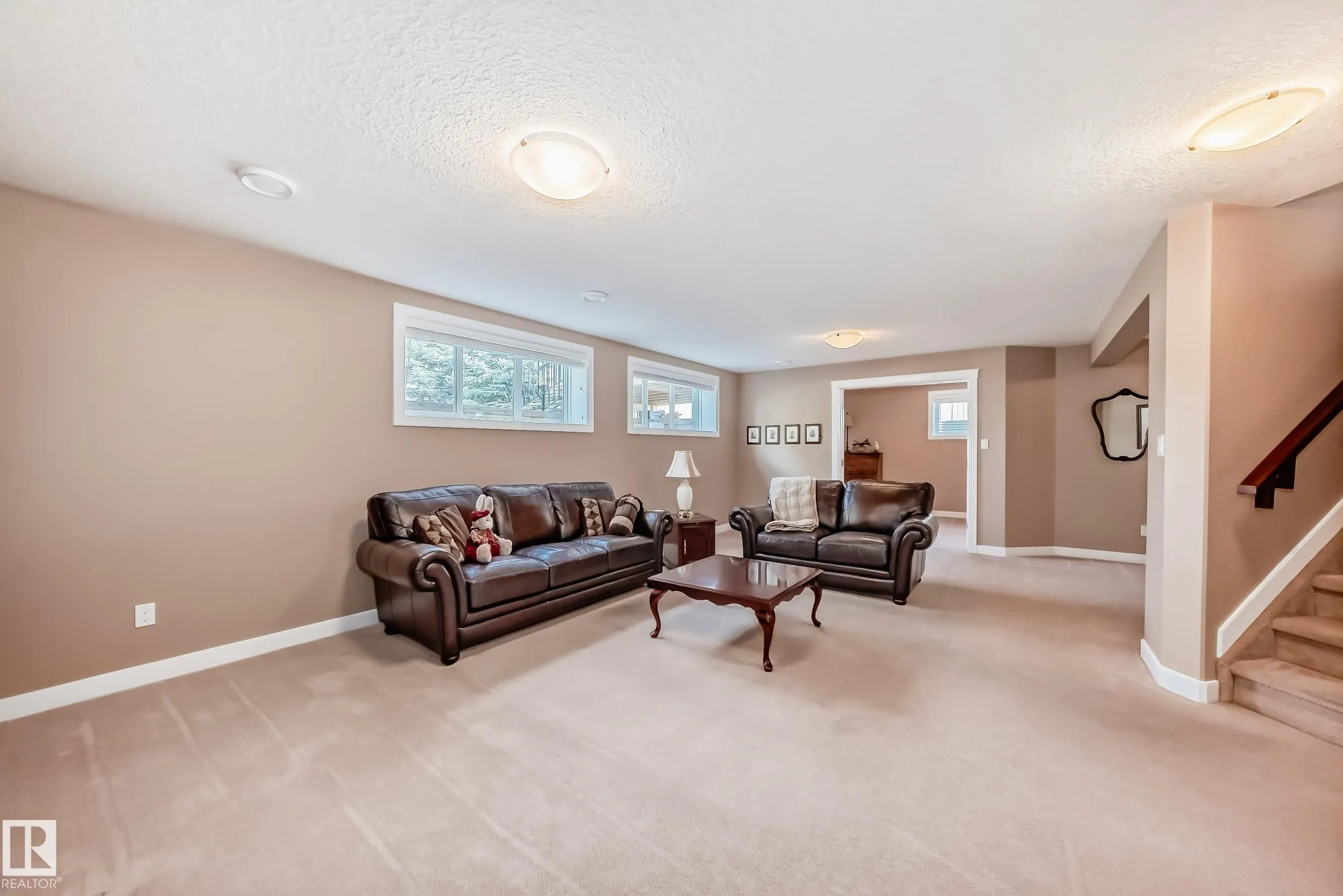 1 LINCOLN Cove