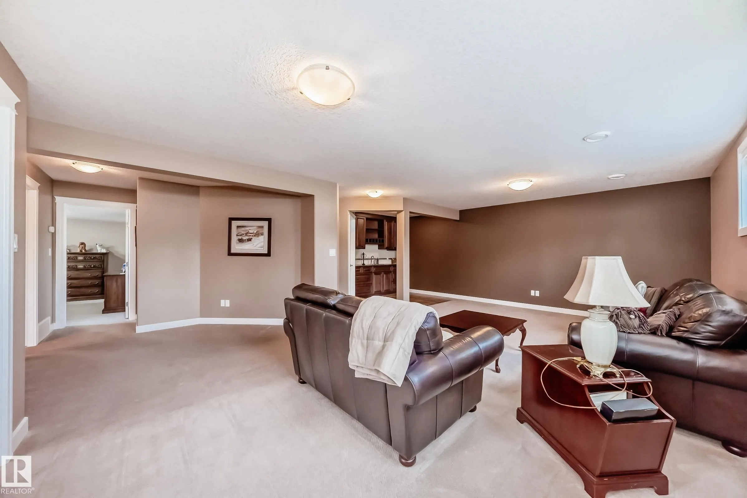 1 LINCOLN Cove