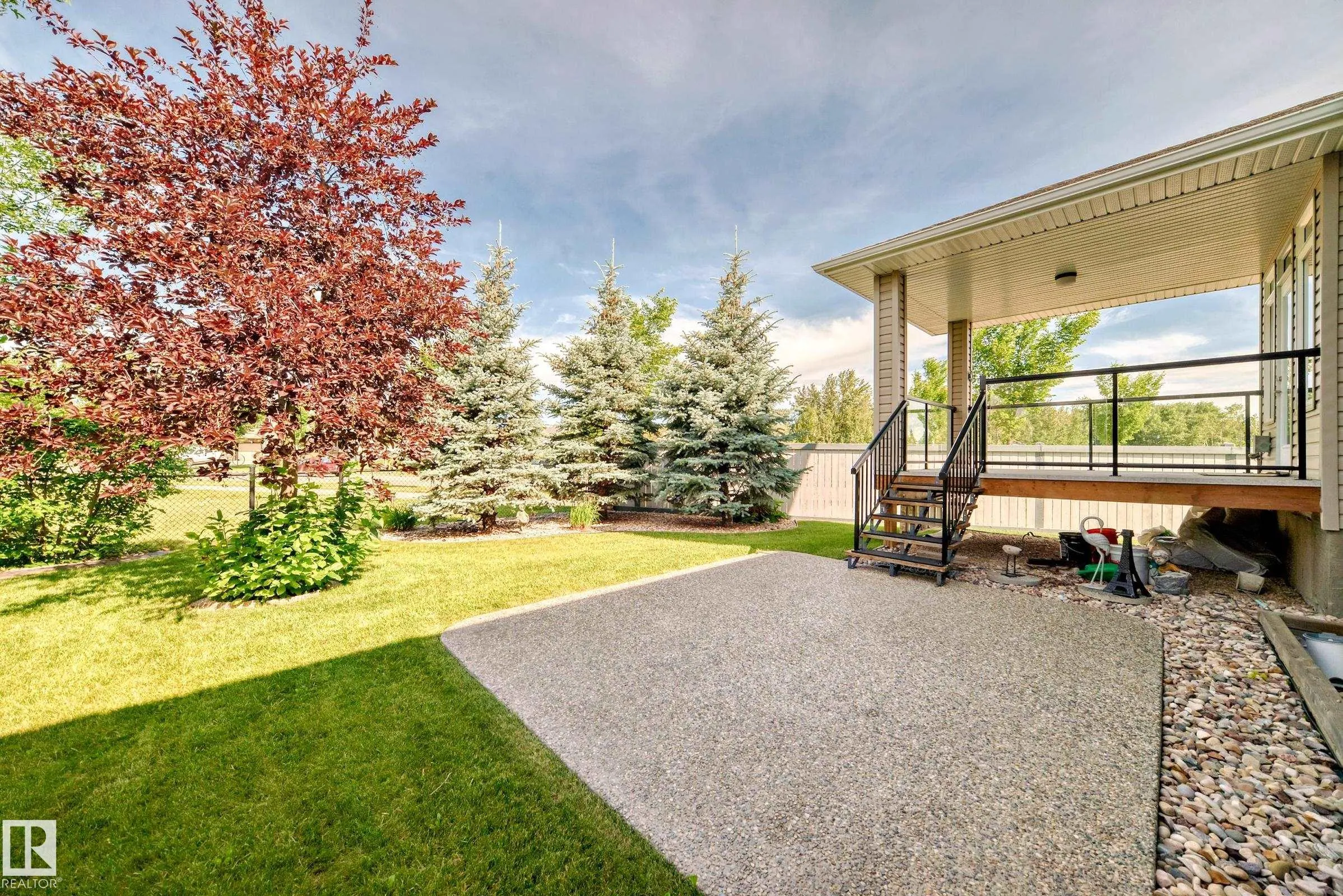 1 LINCOLN Cove