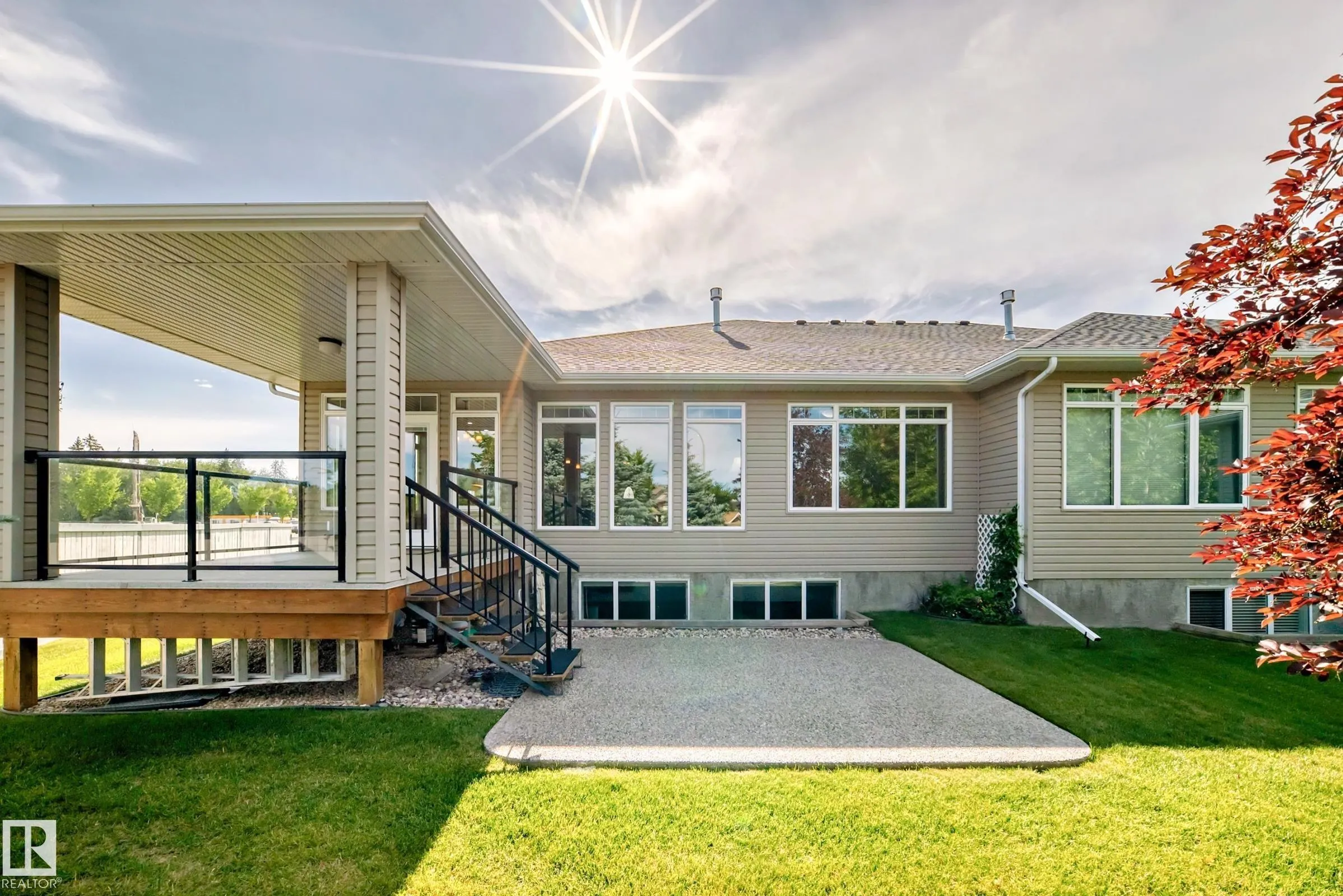 1 LINCOLN Cove