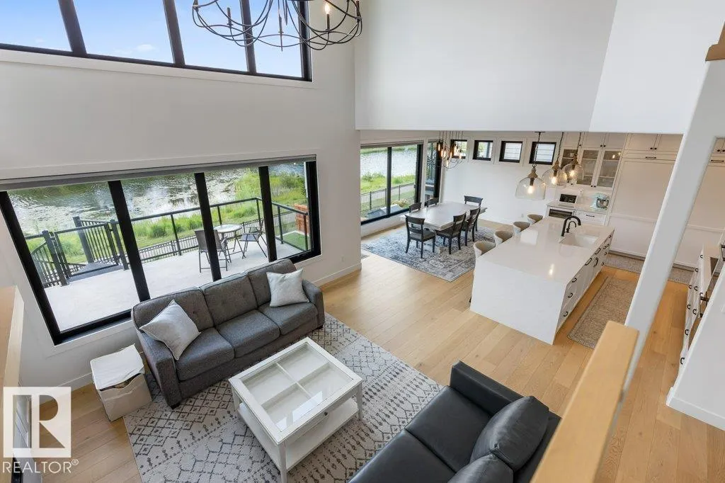 27 RYBURY Court