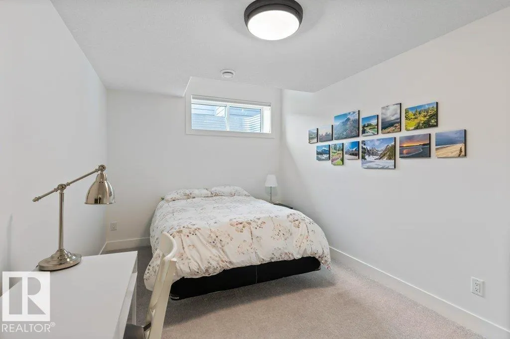 27 RYBURY Court