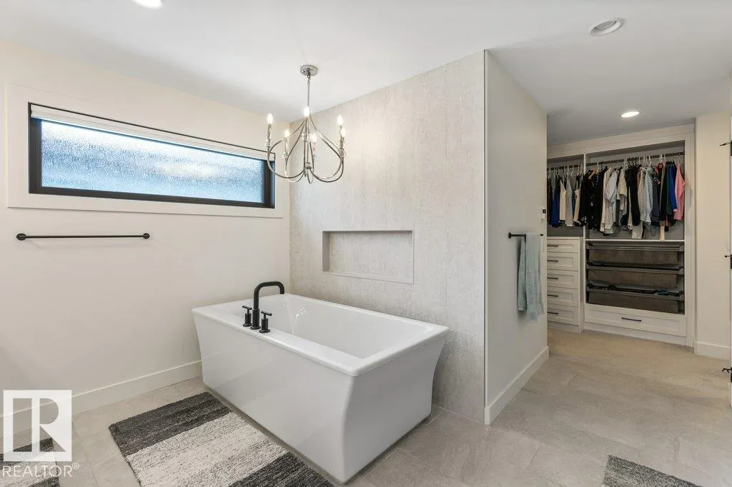 27 RYBURY Court