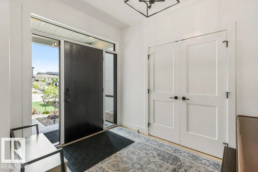 27 RYBURY Court