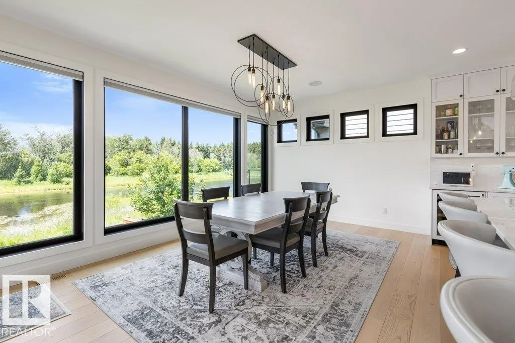 27 RYBURY Court