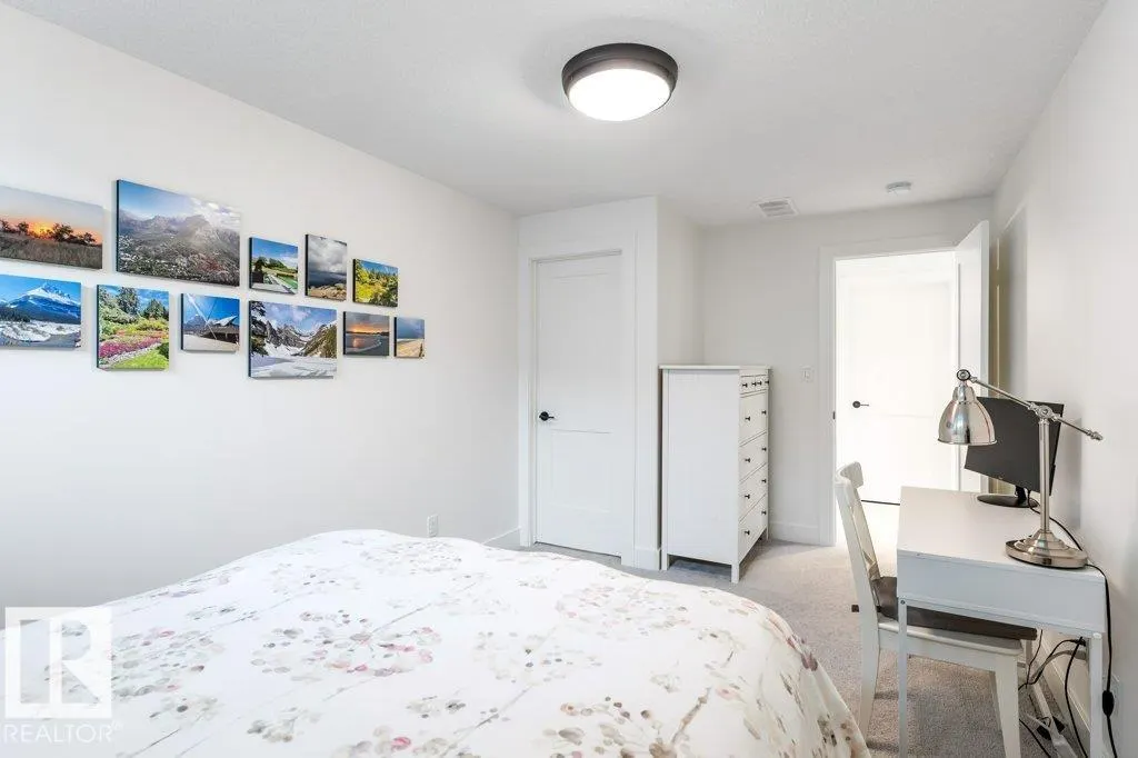 27 RYBURY Court