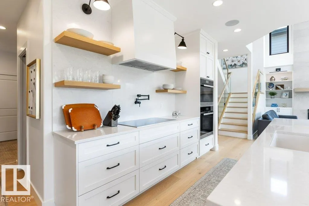 27 RYBURY Court