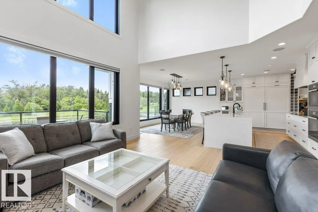 27 RYBURY Court