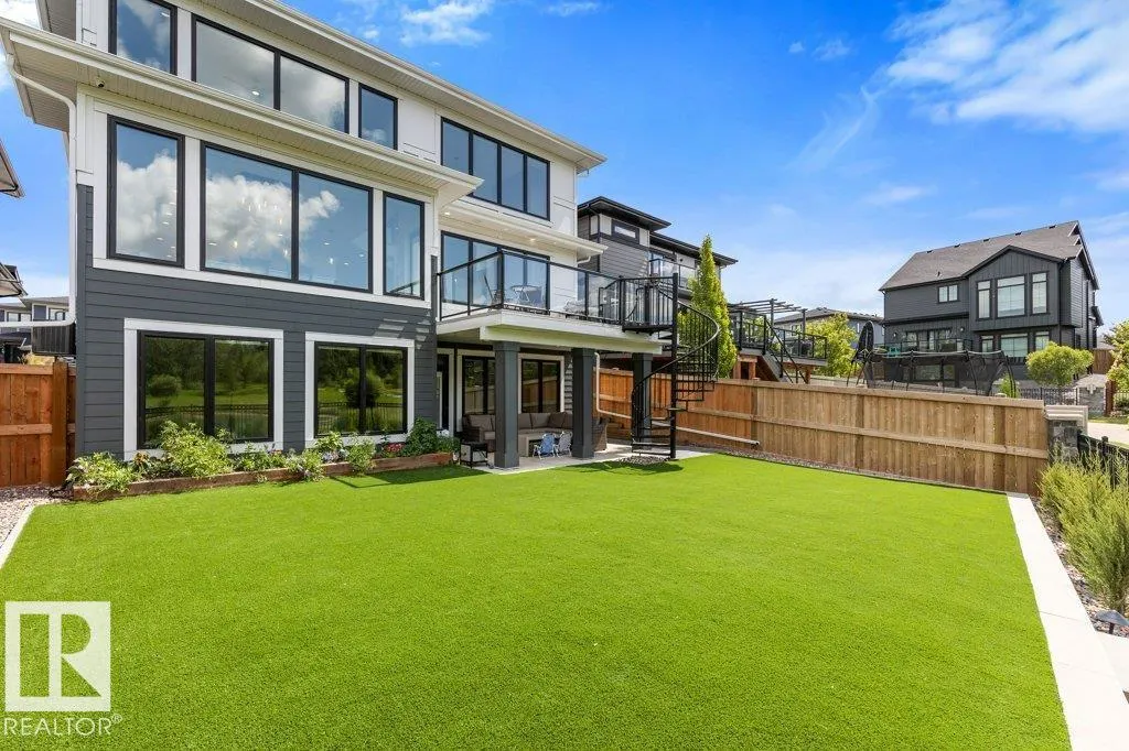 27 RYBURY Court
