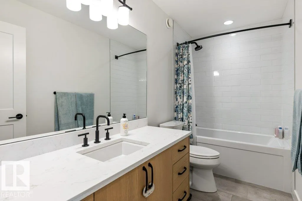 27 RYBURY Court