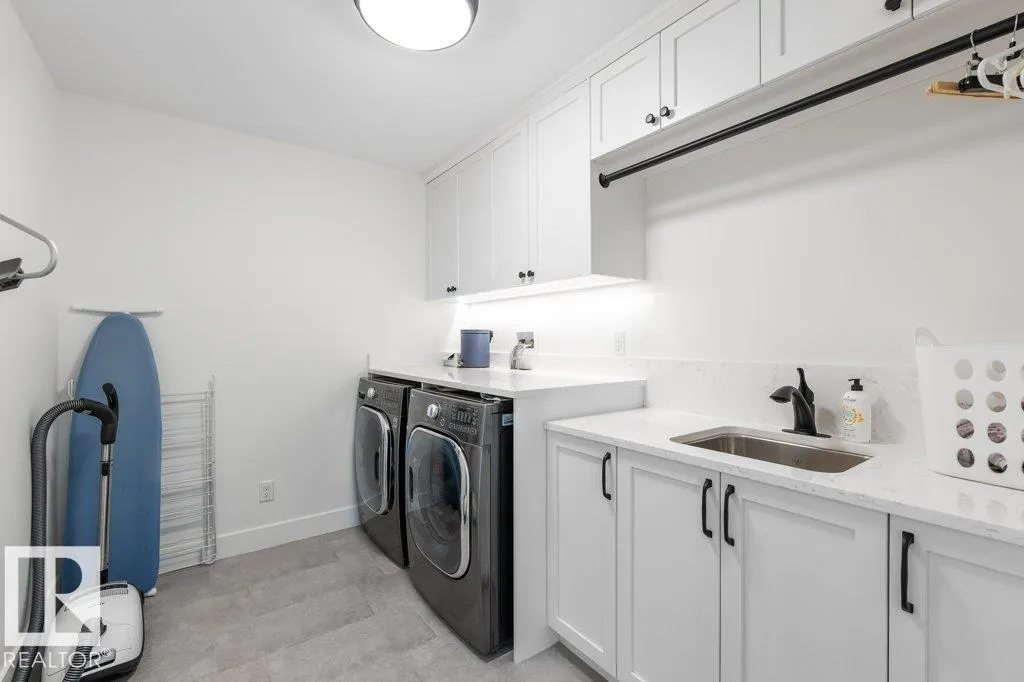 27 RYBURY Court