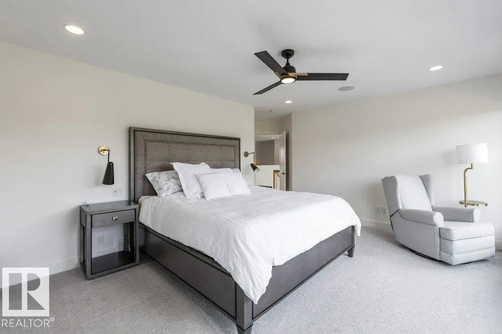 27 RYBURY Court