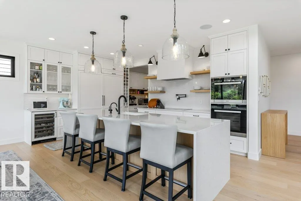 27 RYBURY Court
