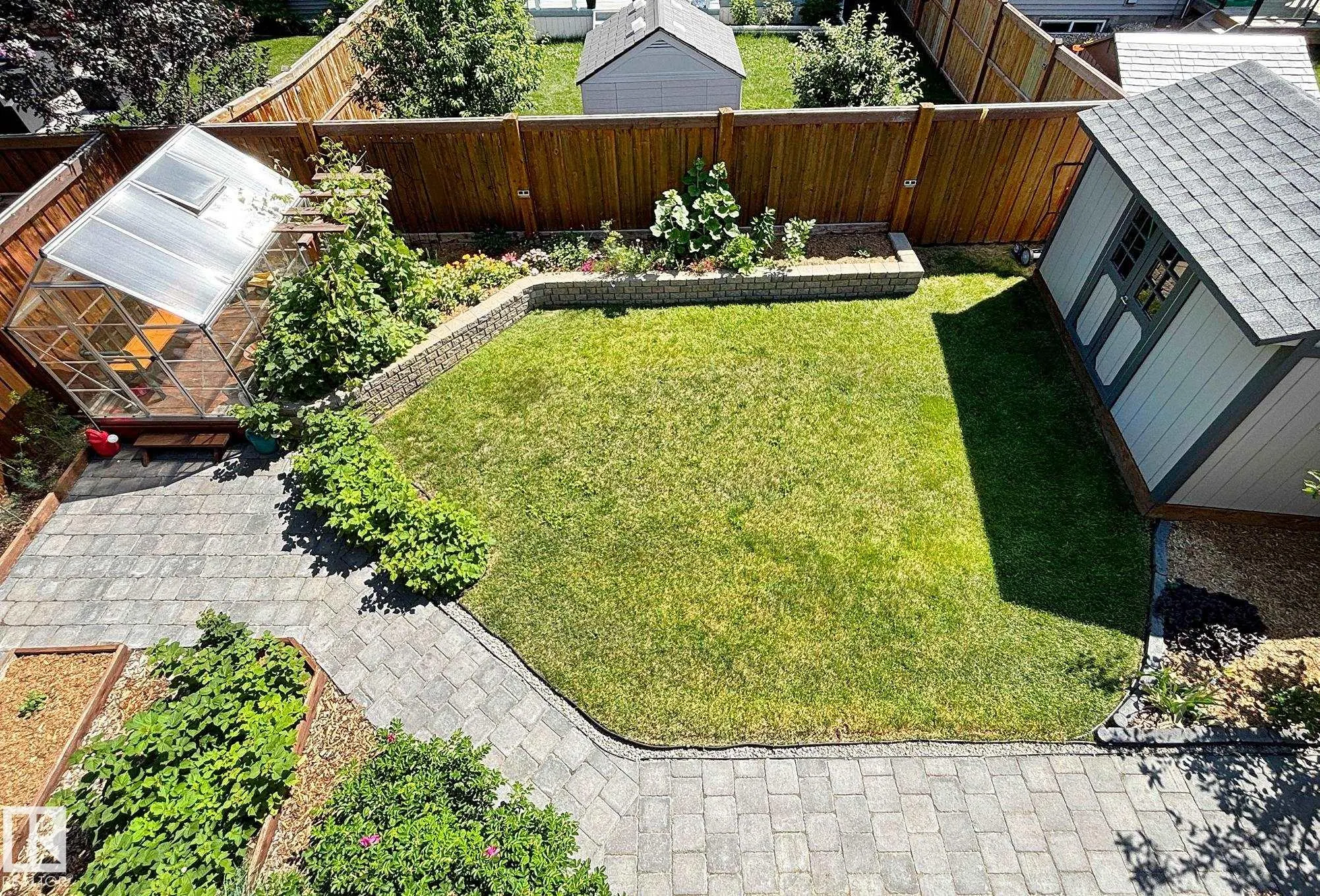 475 ALLARD Boulevard