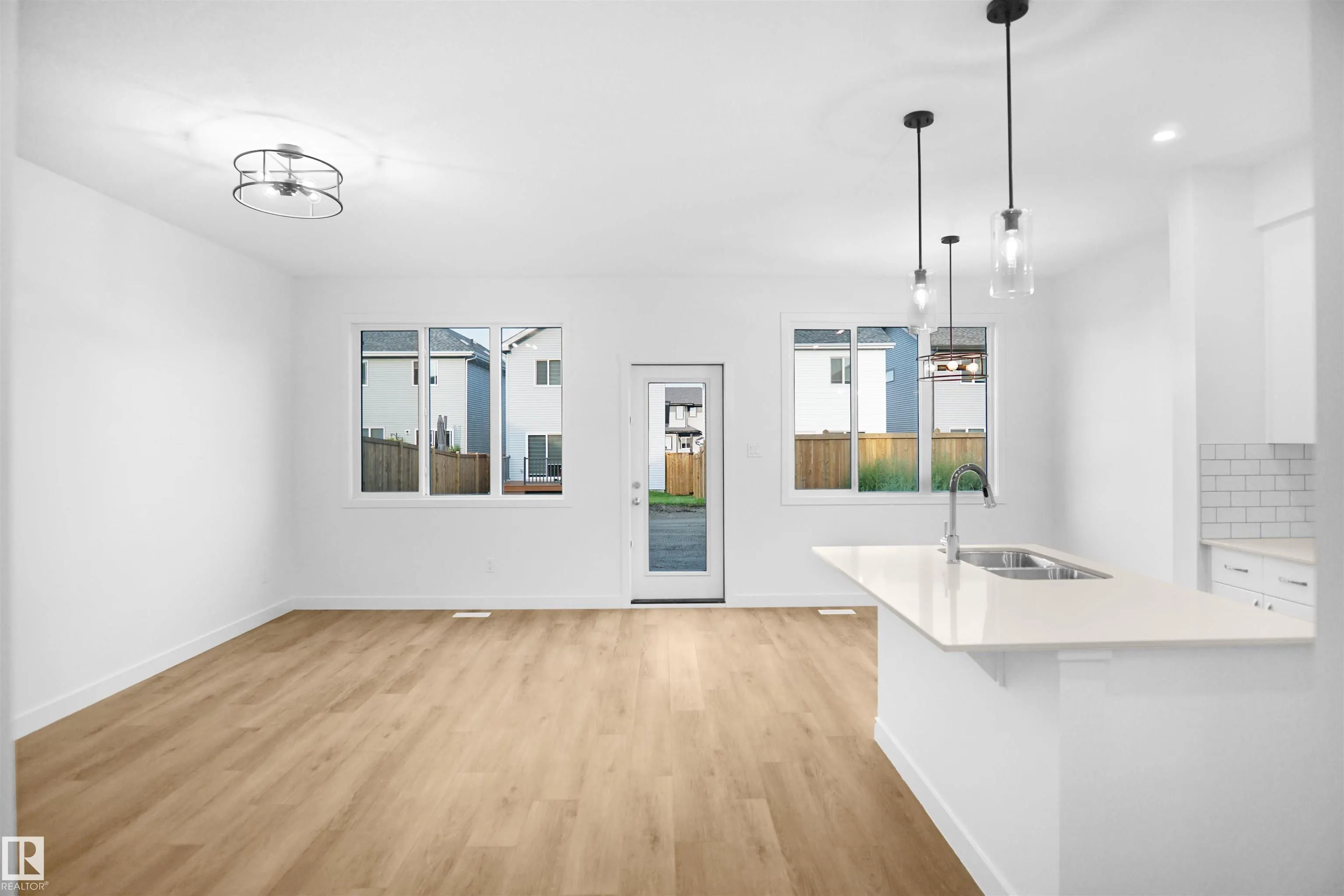 87 Ficus Way
