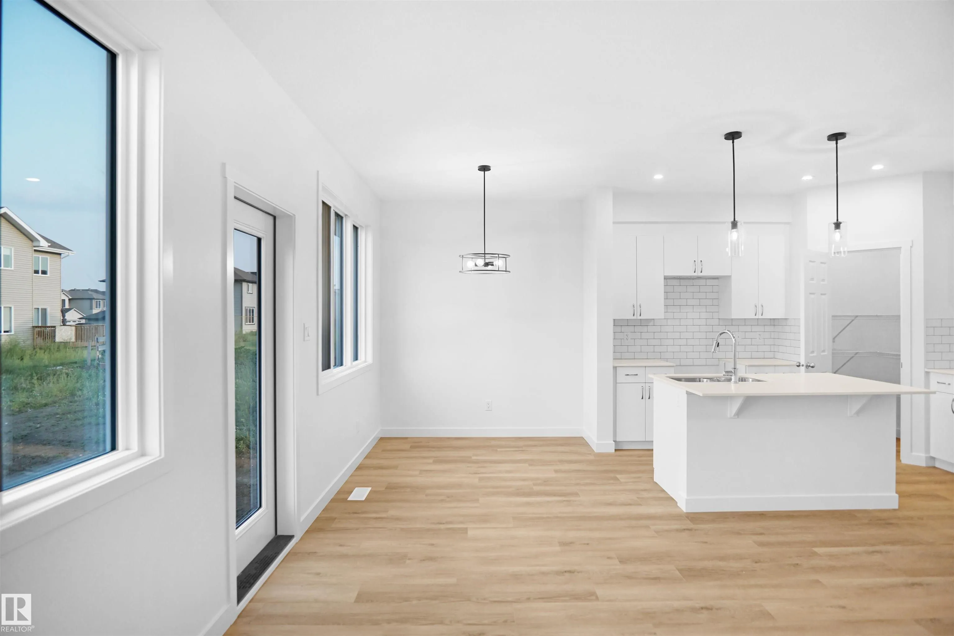 87 Ficus Way