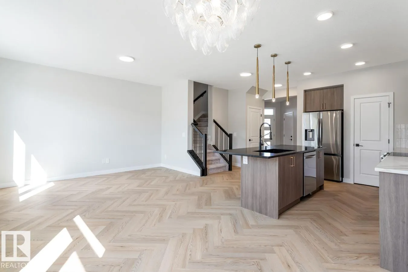 609 Corral Circle