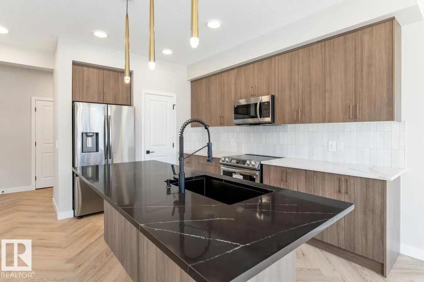 609 Corral Circle