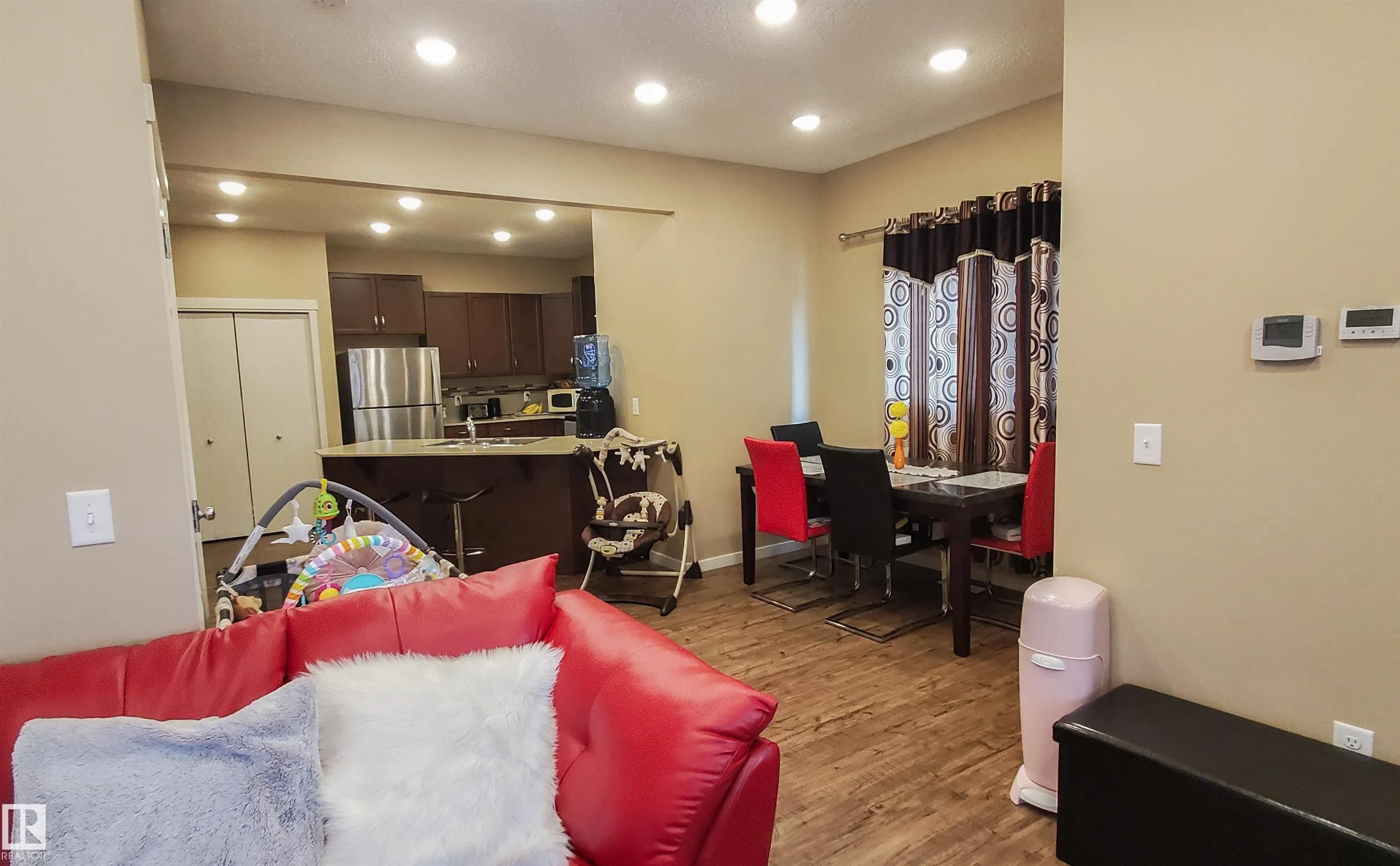 4436 ANNETT Common