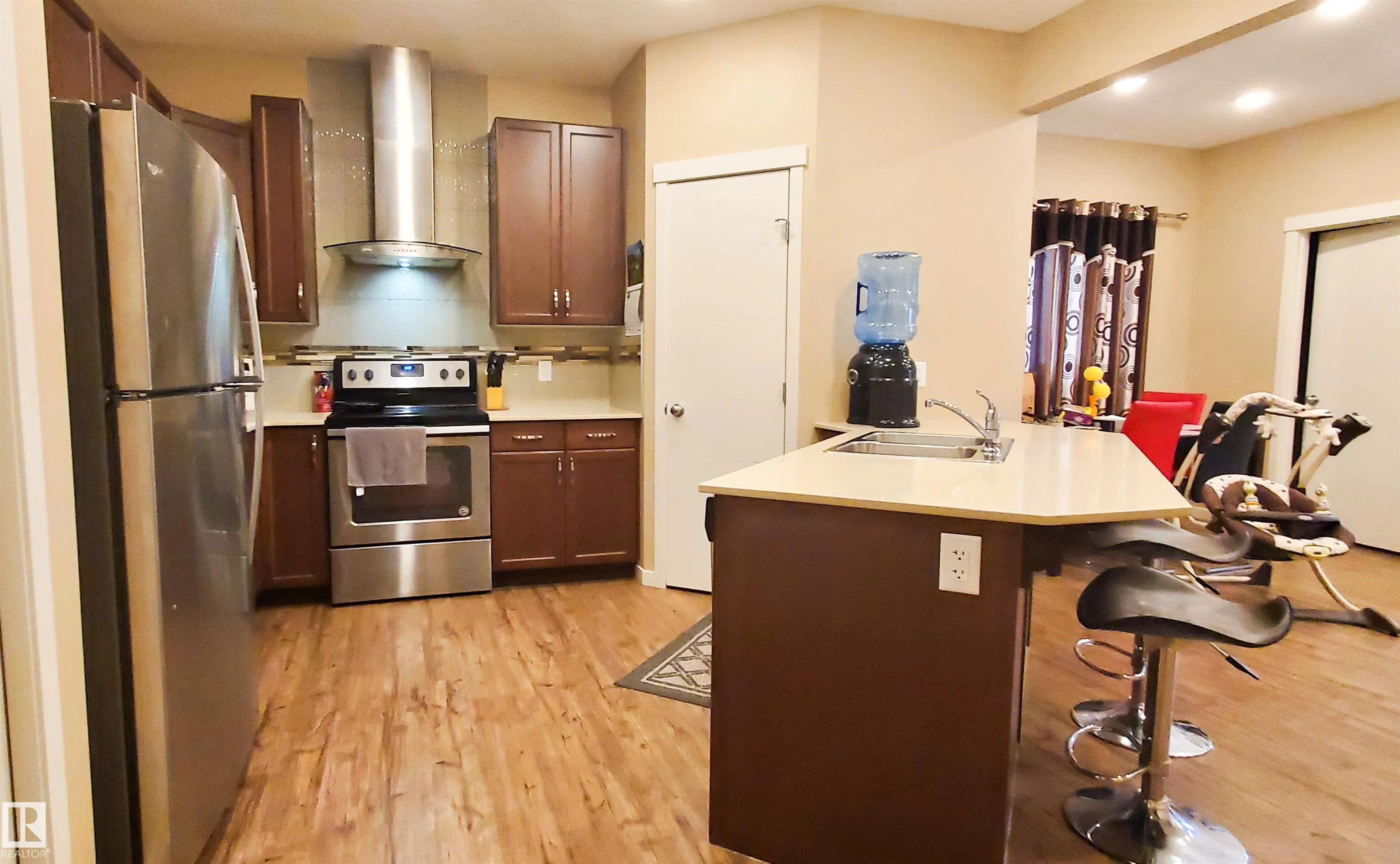 4436 ANNETT Common