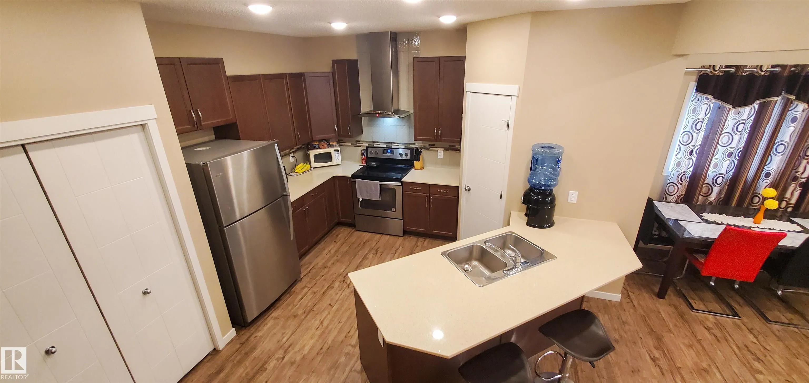4436 ANNETT Common