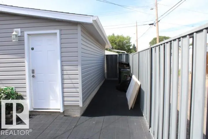 13304 70 Street