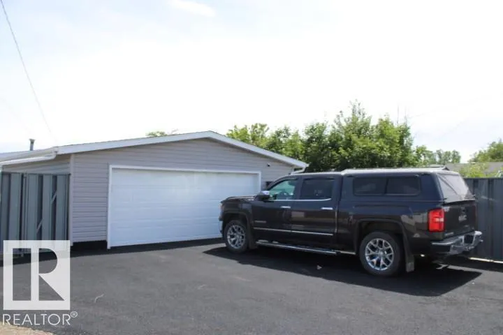 13304 70 Street