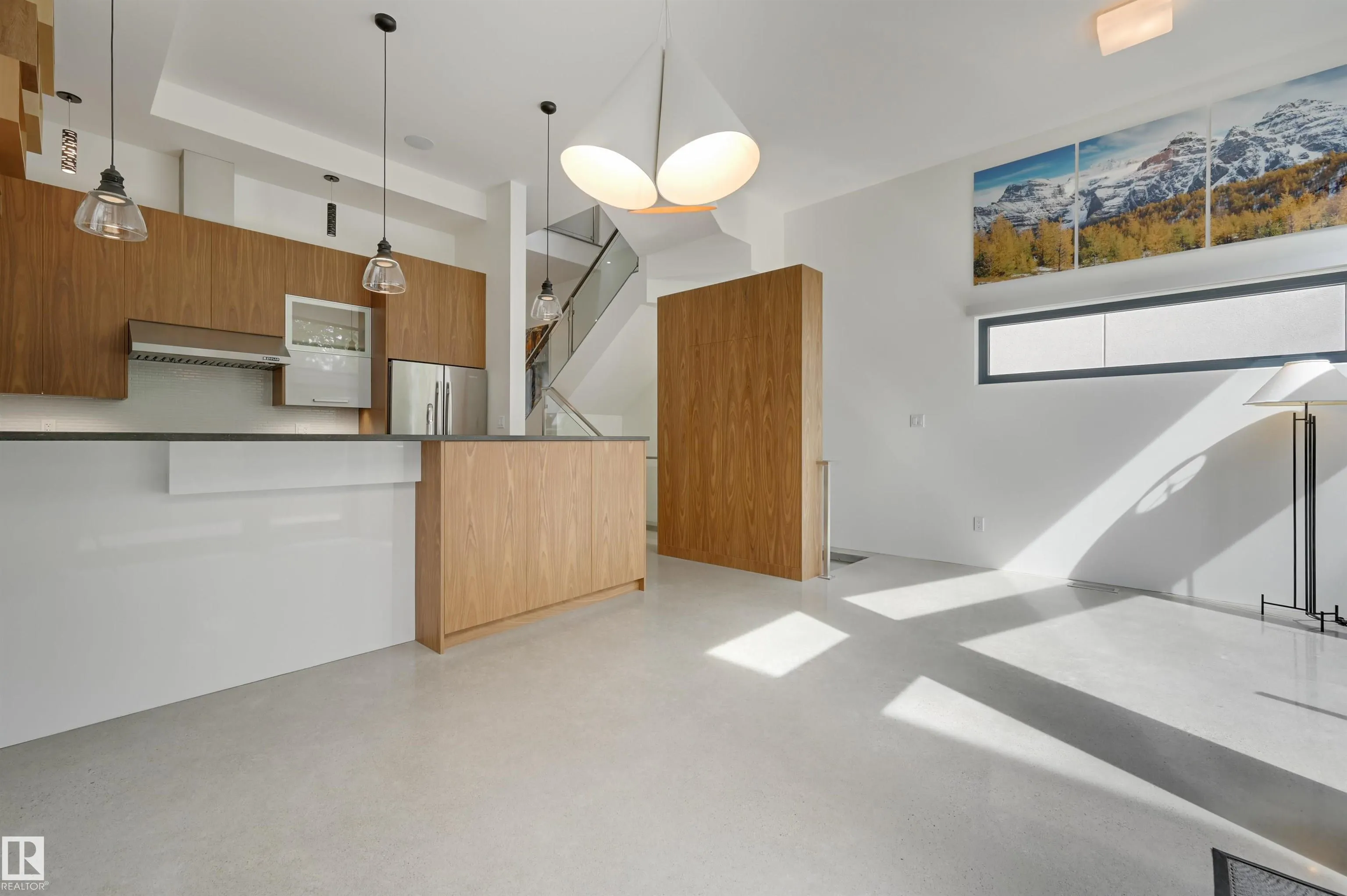 50 SYLVANCROFT Lane