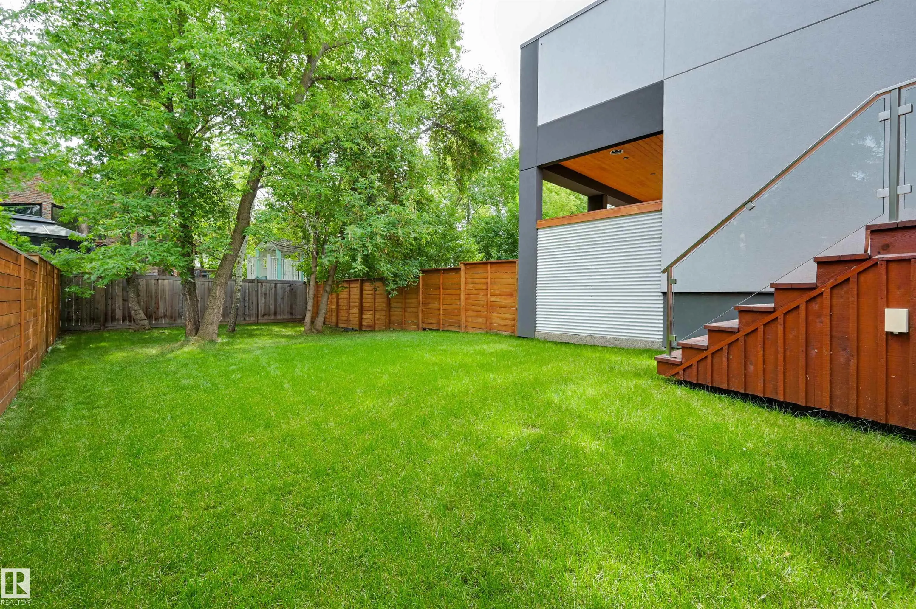 50 SYLVANCROFT Lane