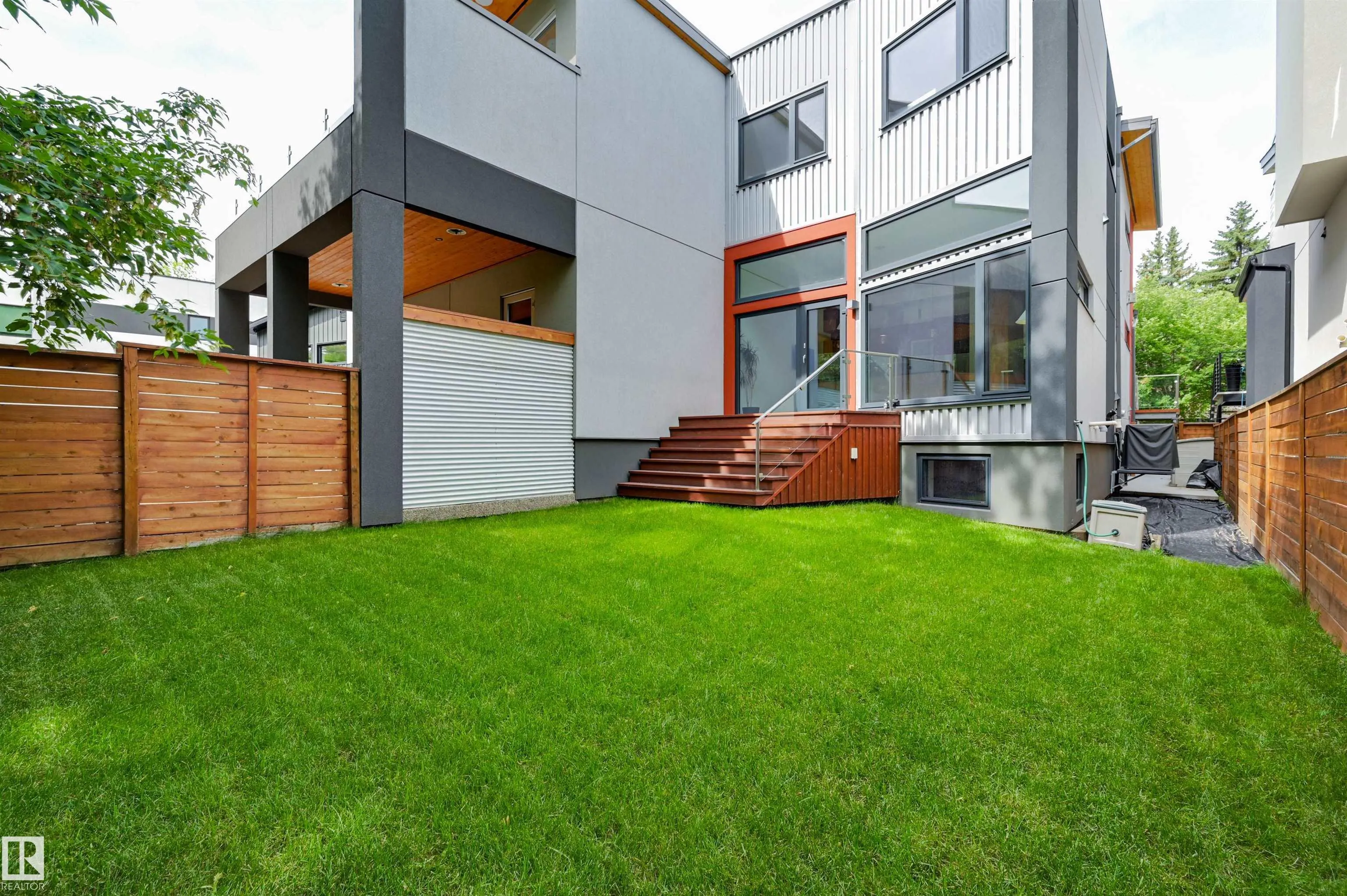 50 SYLVANCROFT Lane