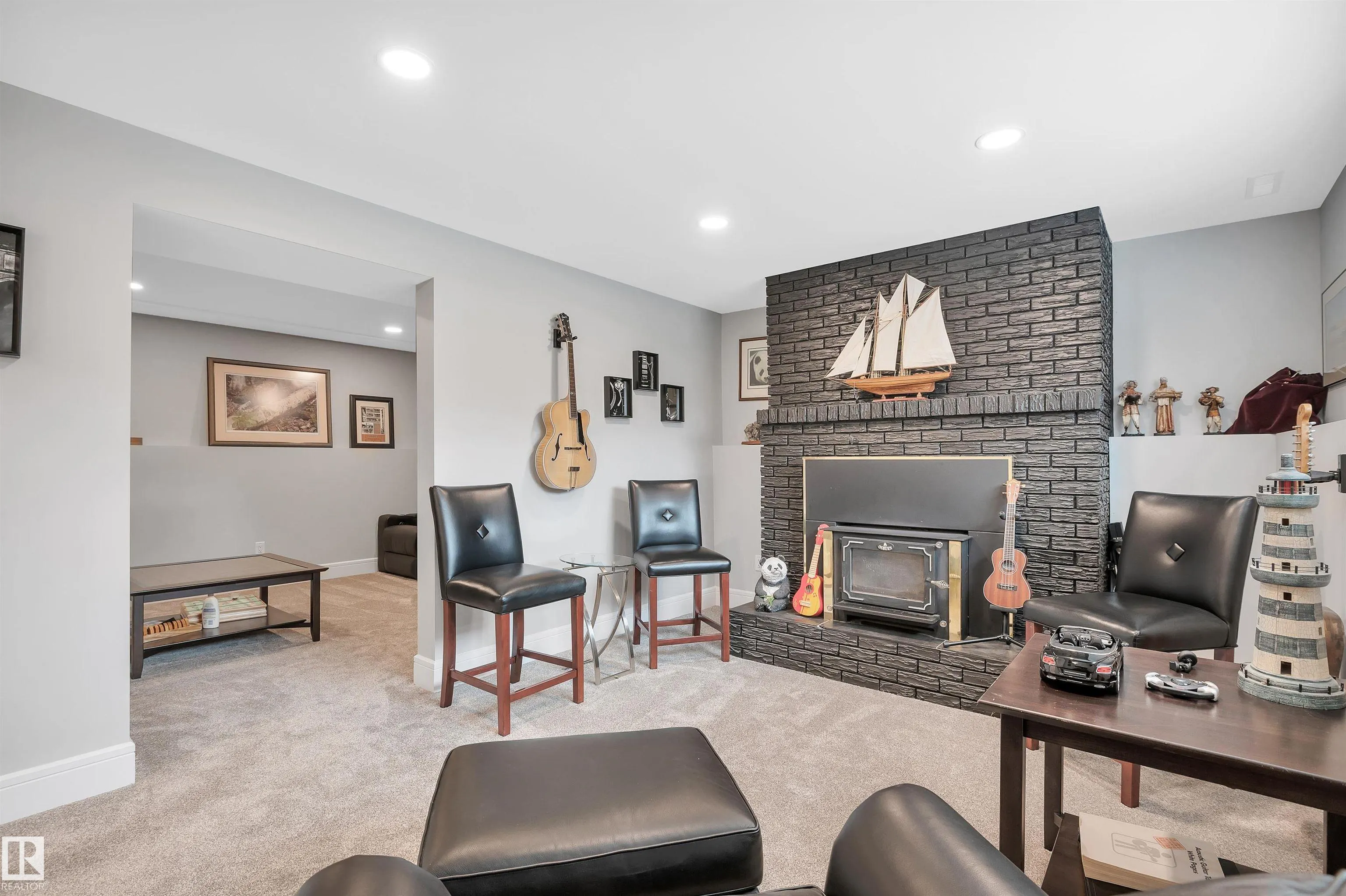 29 PEACE RIVER Drive