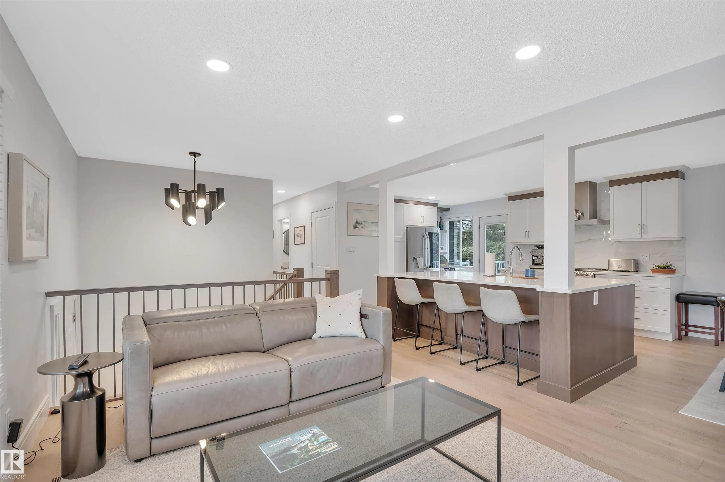 29 PEACE RIVER Drive