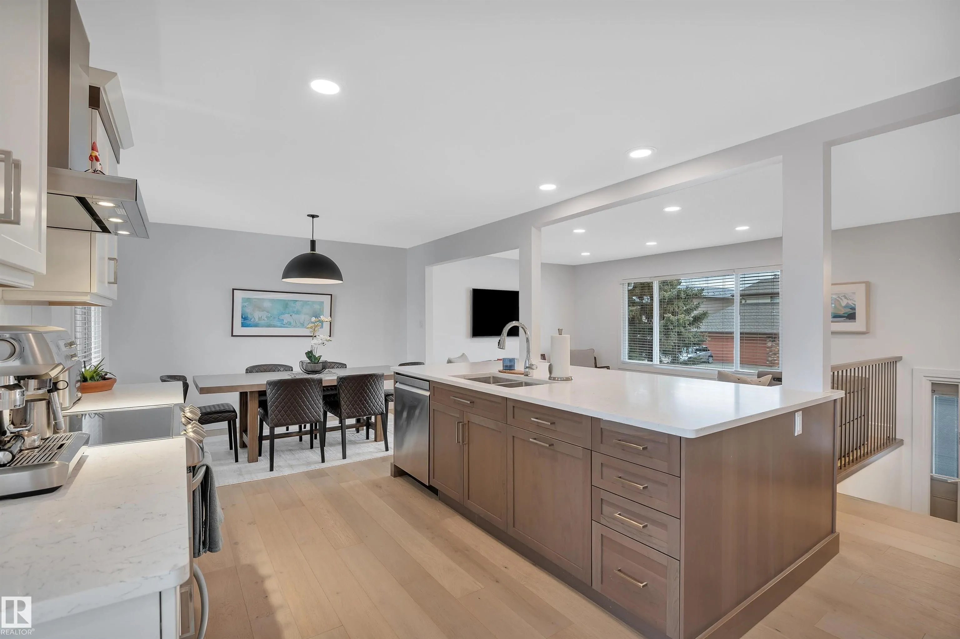 29 PEACE RIVER Drive