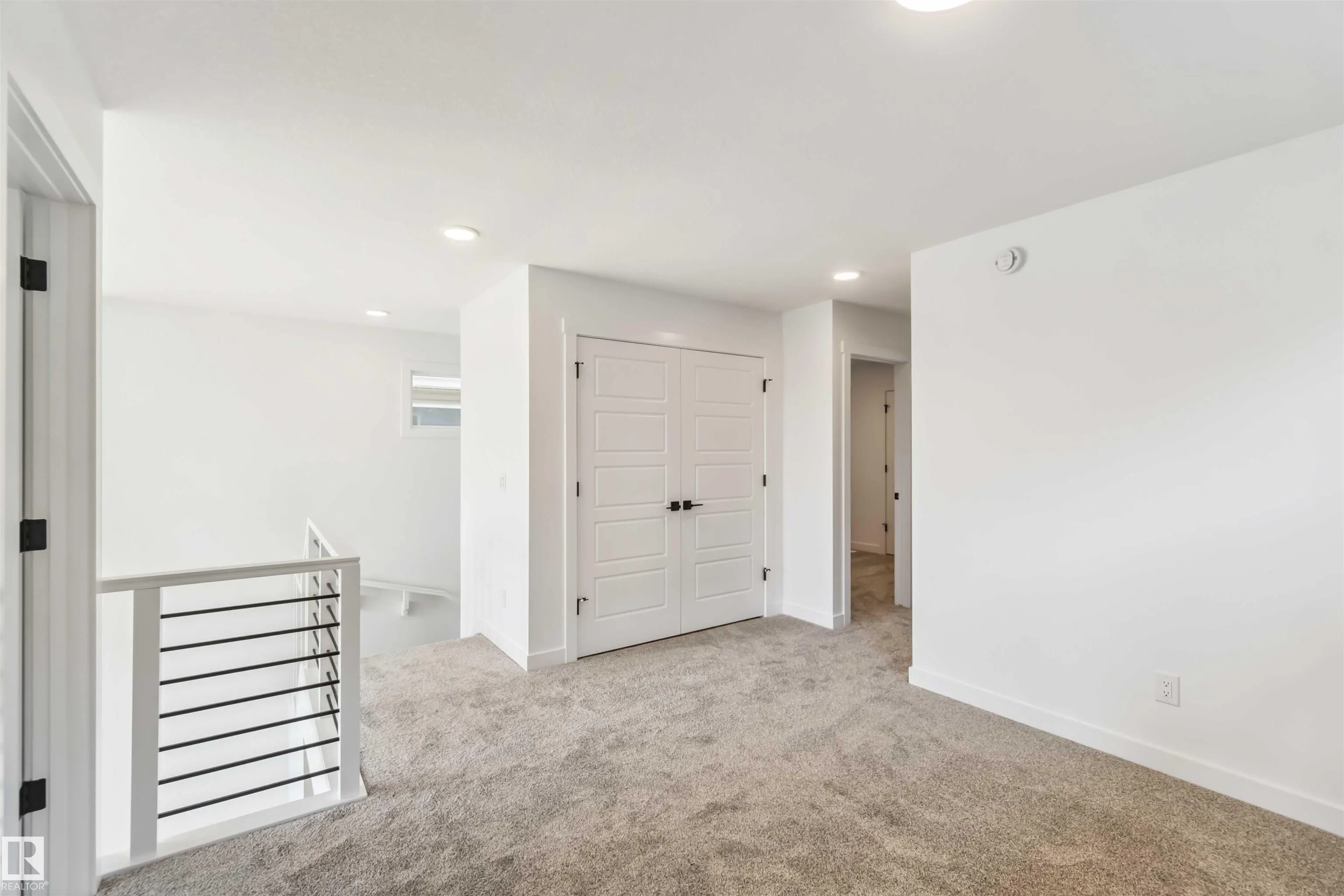 19 SPRINGBROOK Wynd