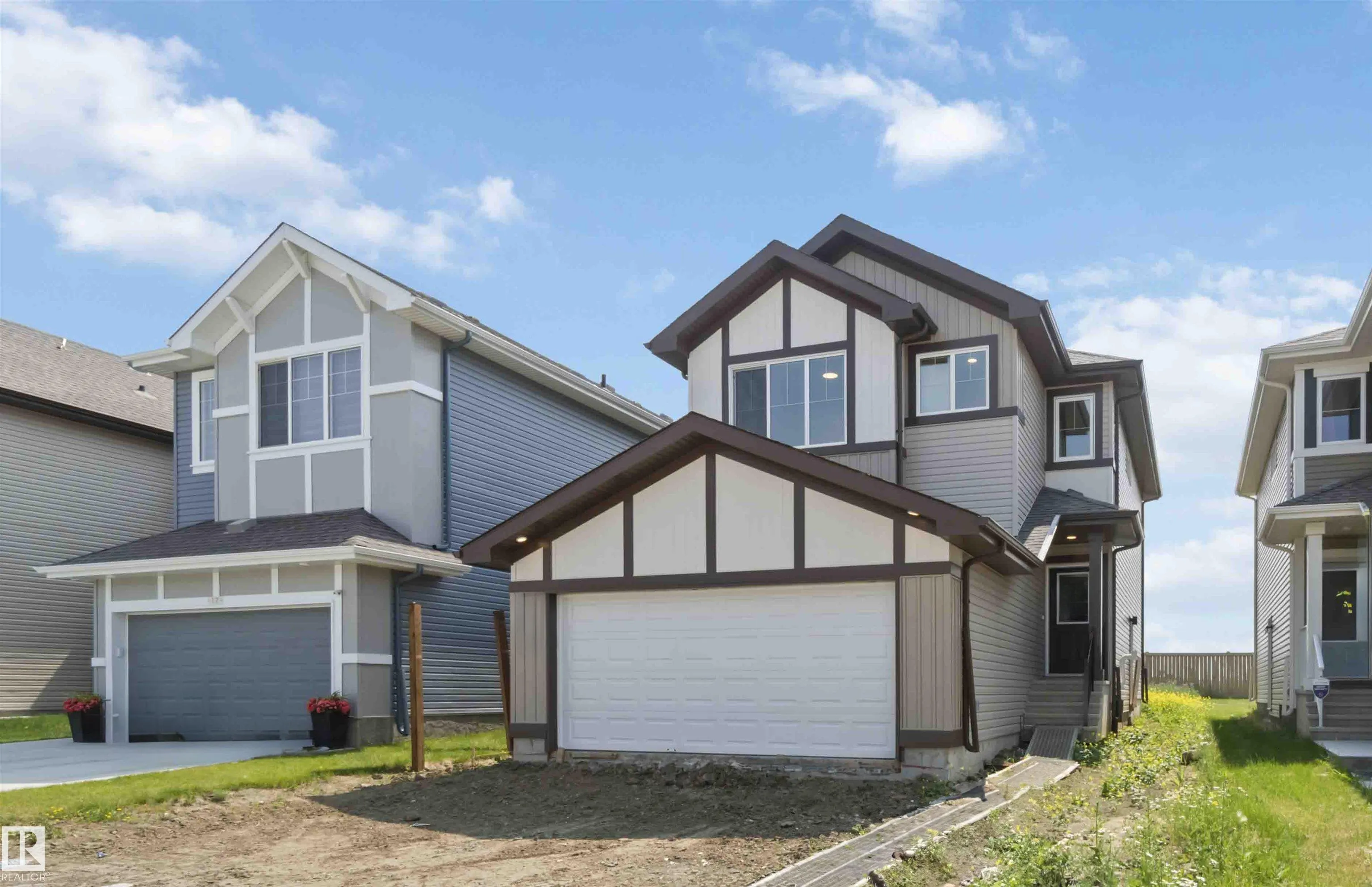 19 SPRINGBROOK Wynd