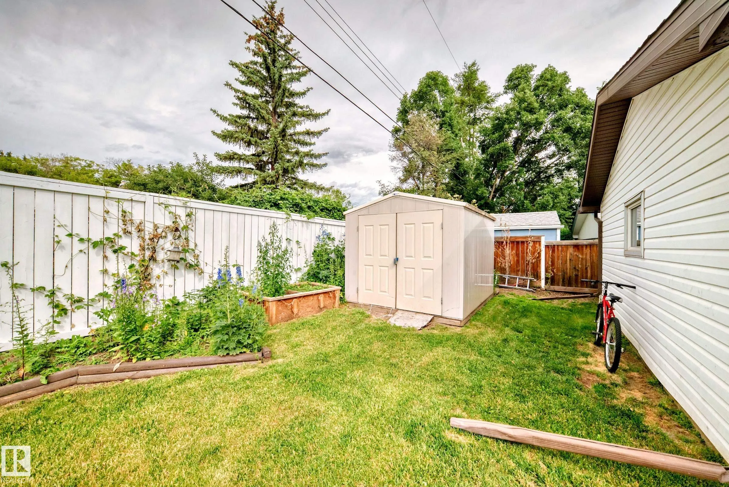 44 GRANDIN Road