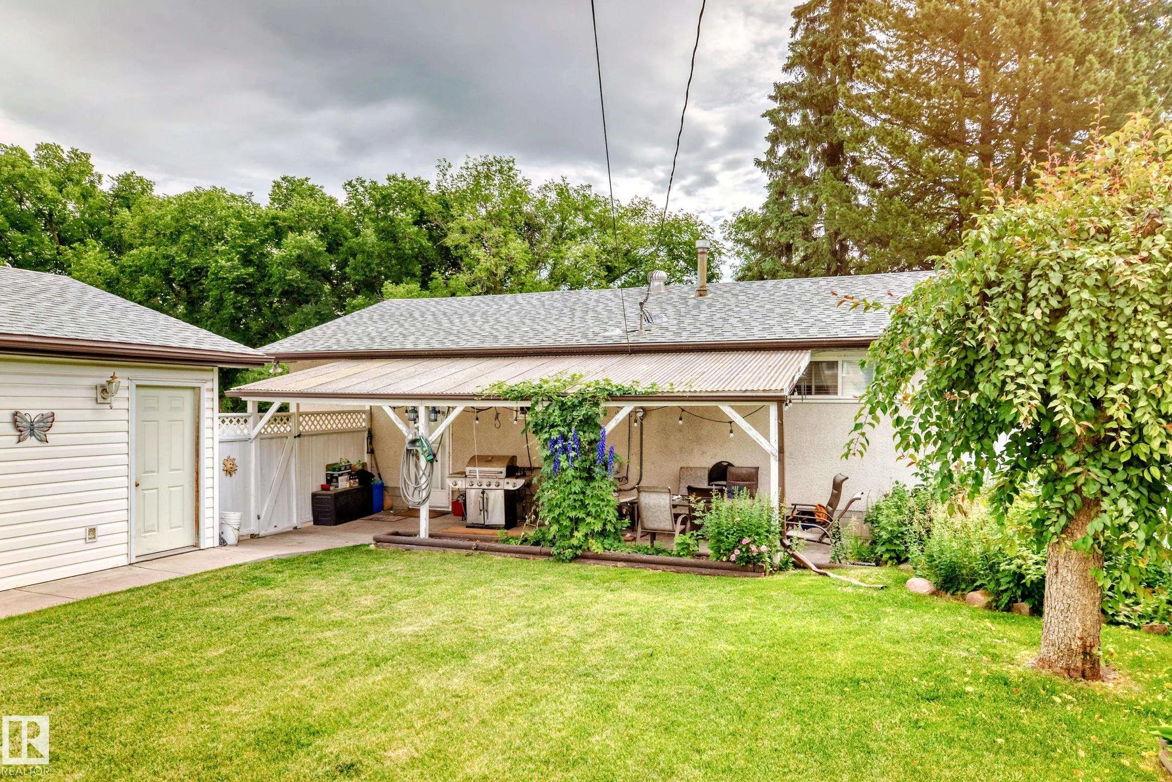 44 GRANDIN Road