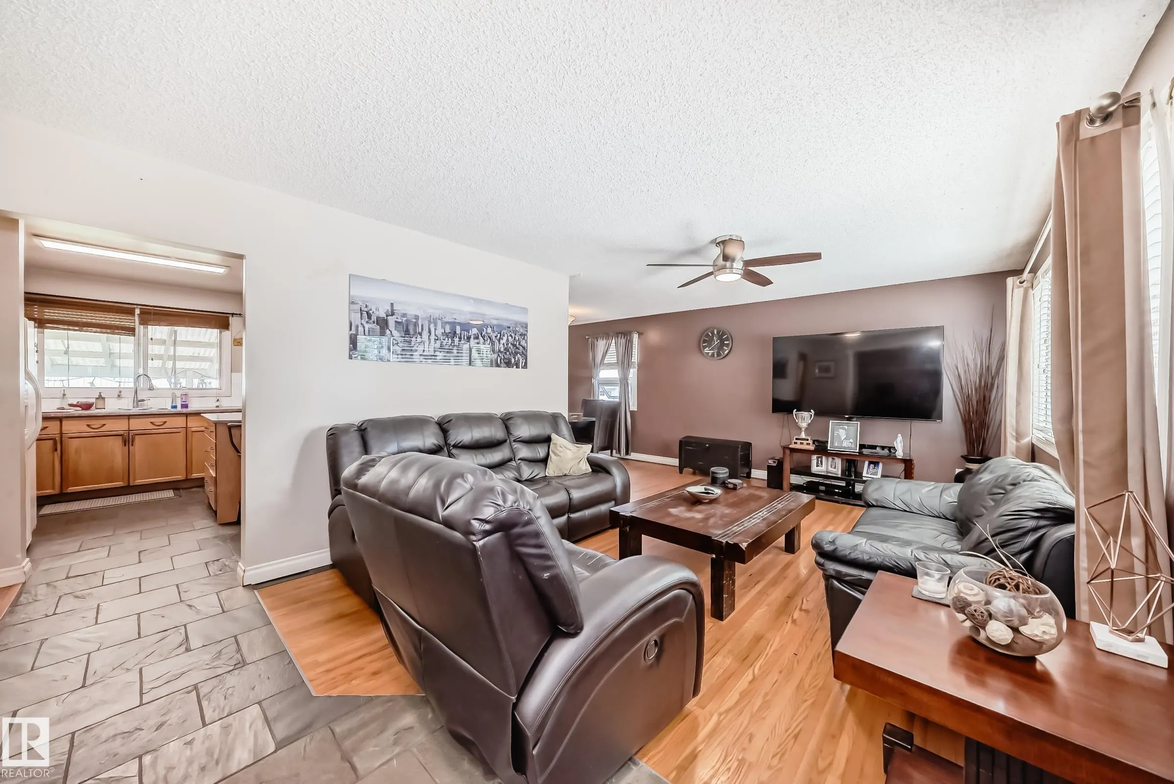 44 GRANDIN Road