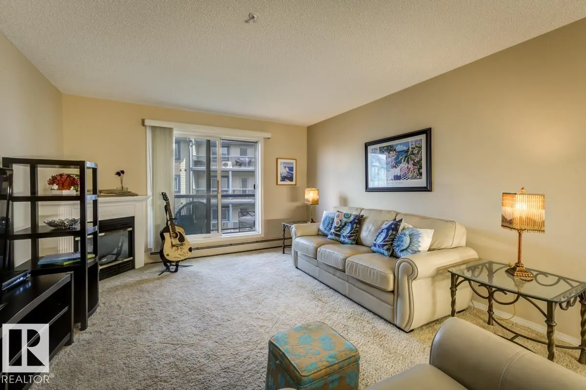 100 Foxhaven Drive