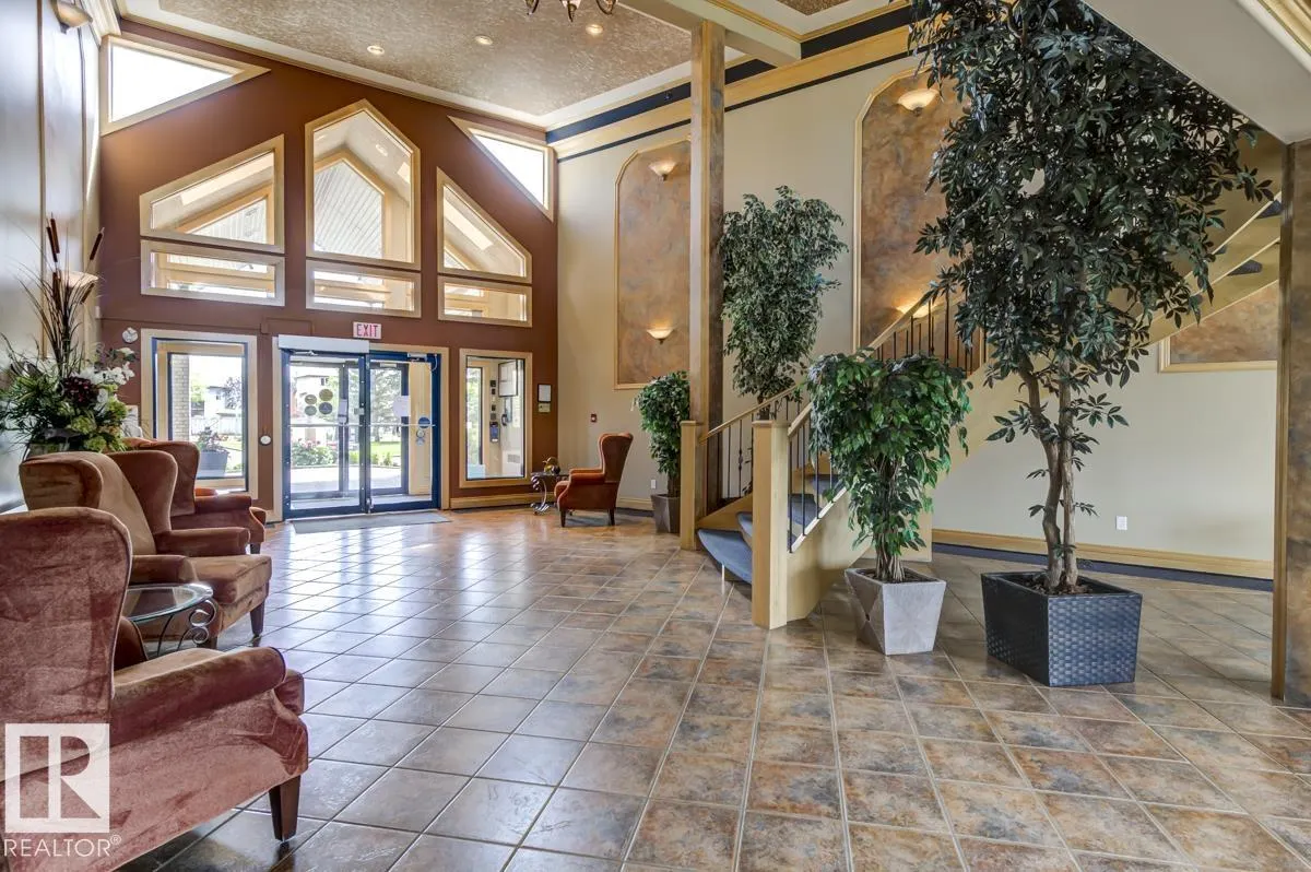 100 Foxhaven Drive