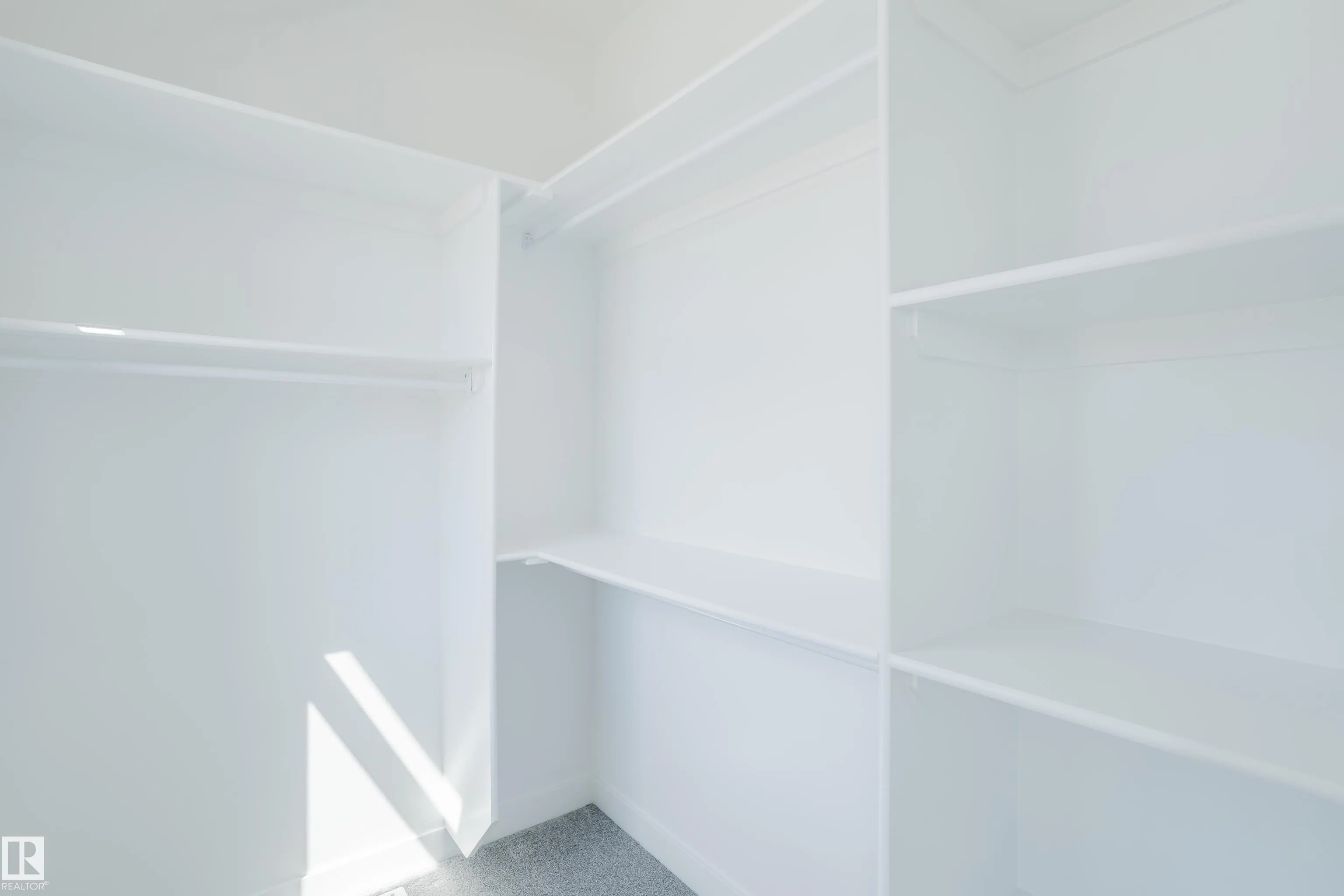 261 Munn Way