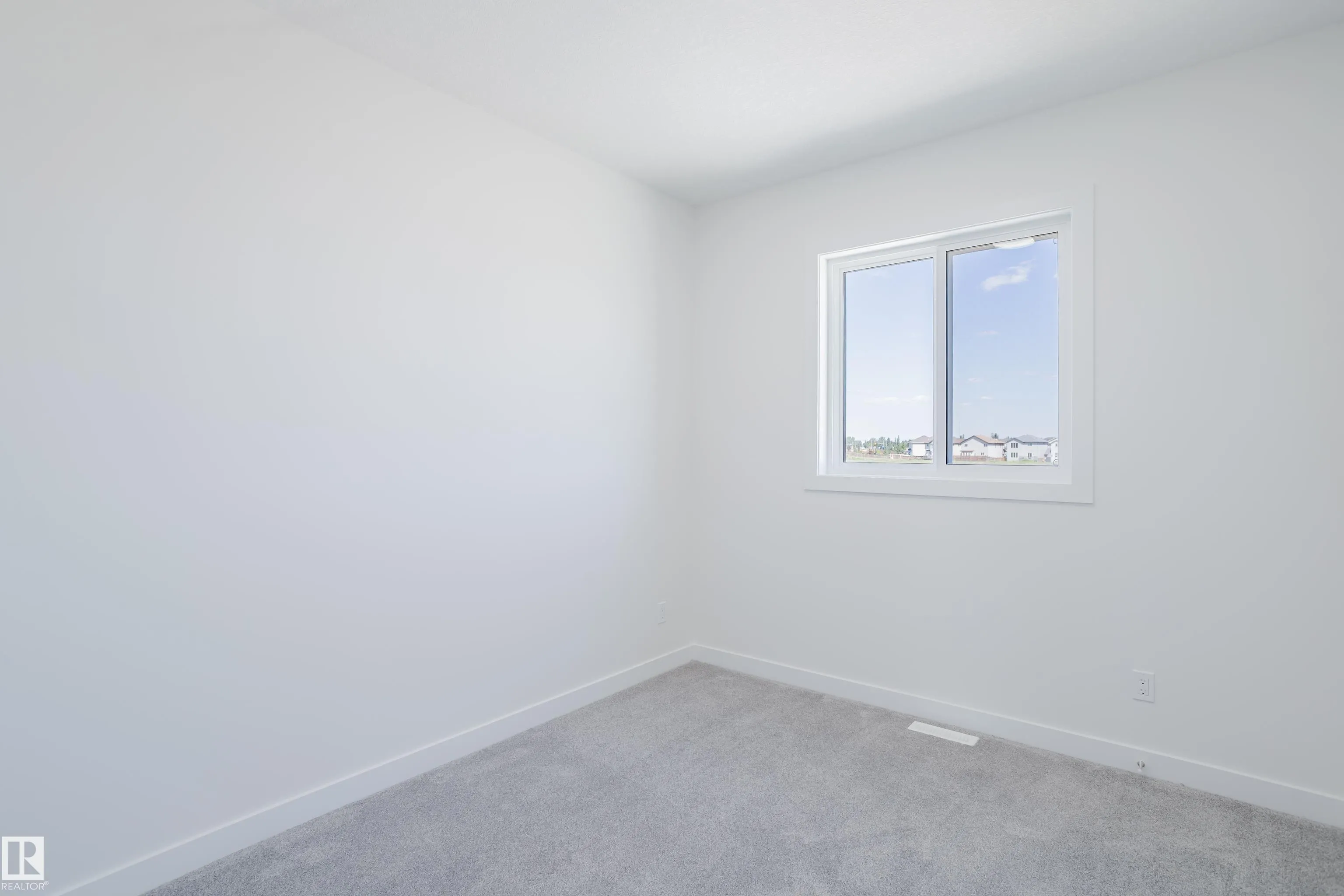 261 Munn Way