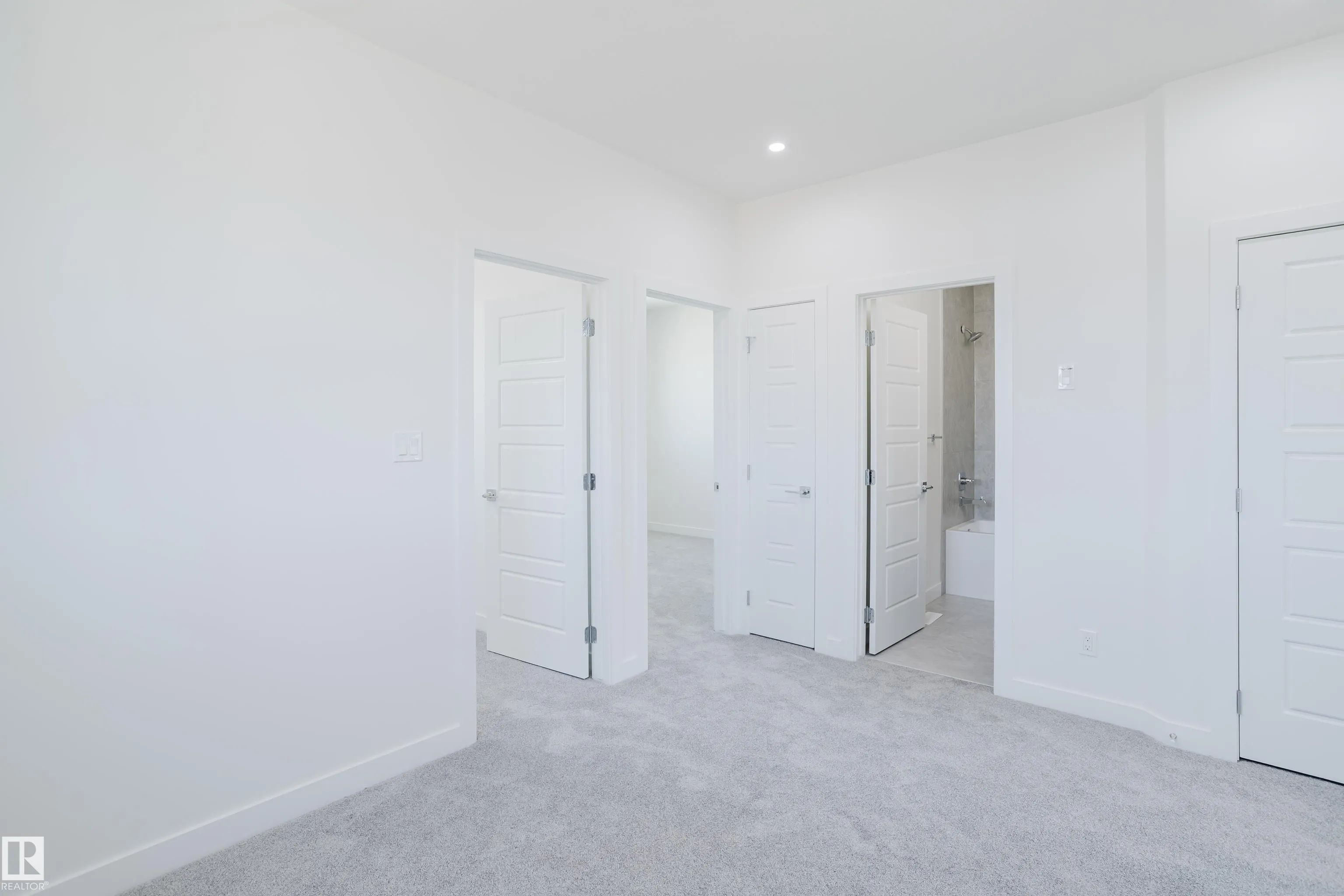 261 Munn Way