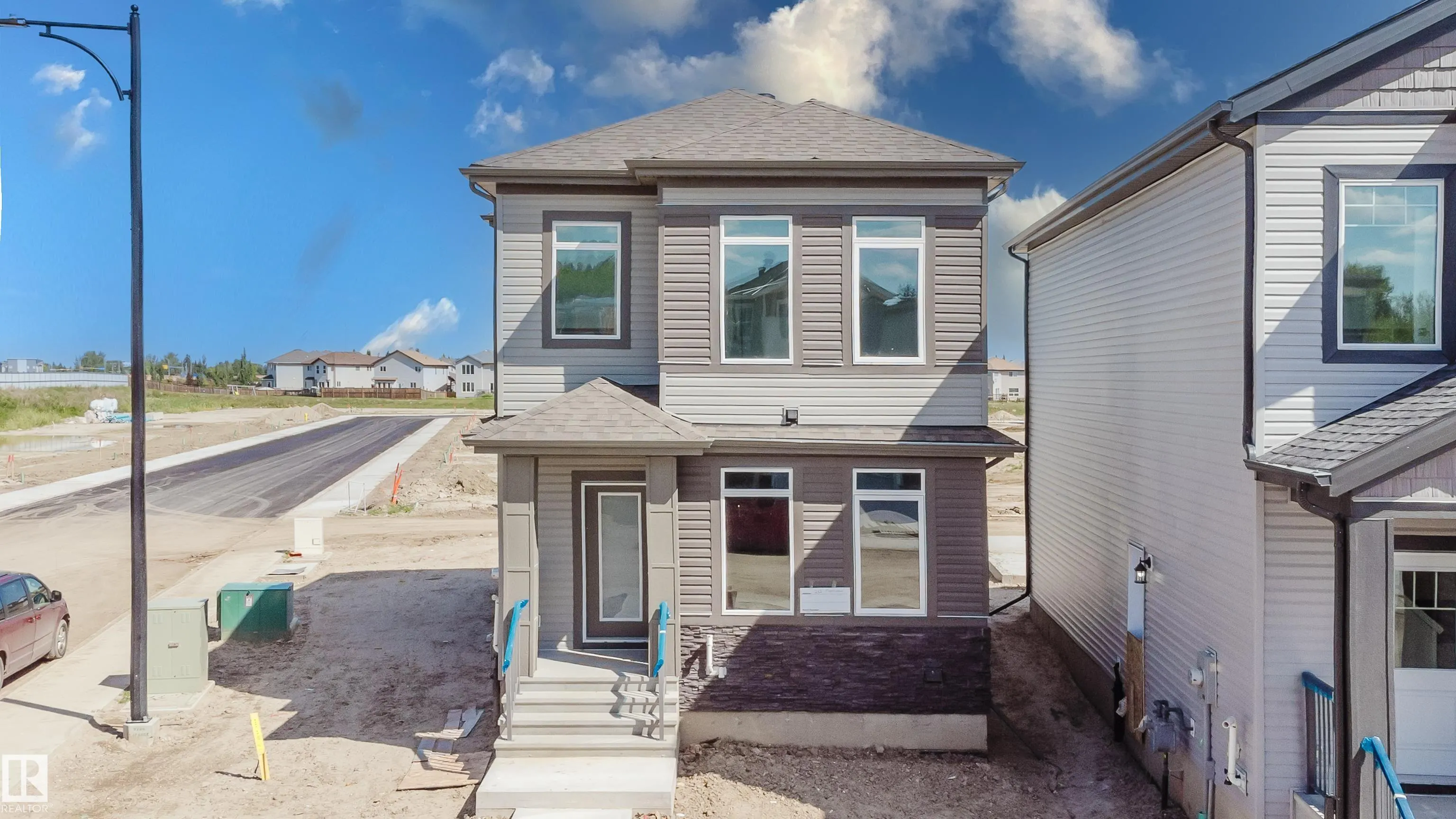 261 Munn Way