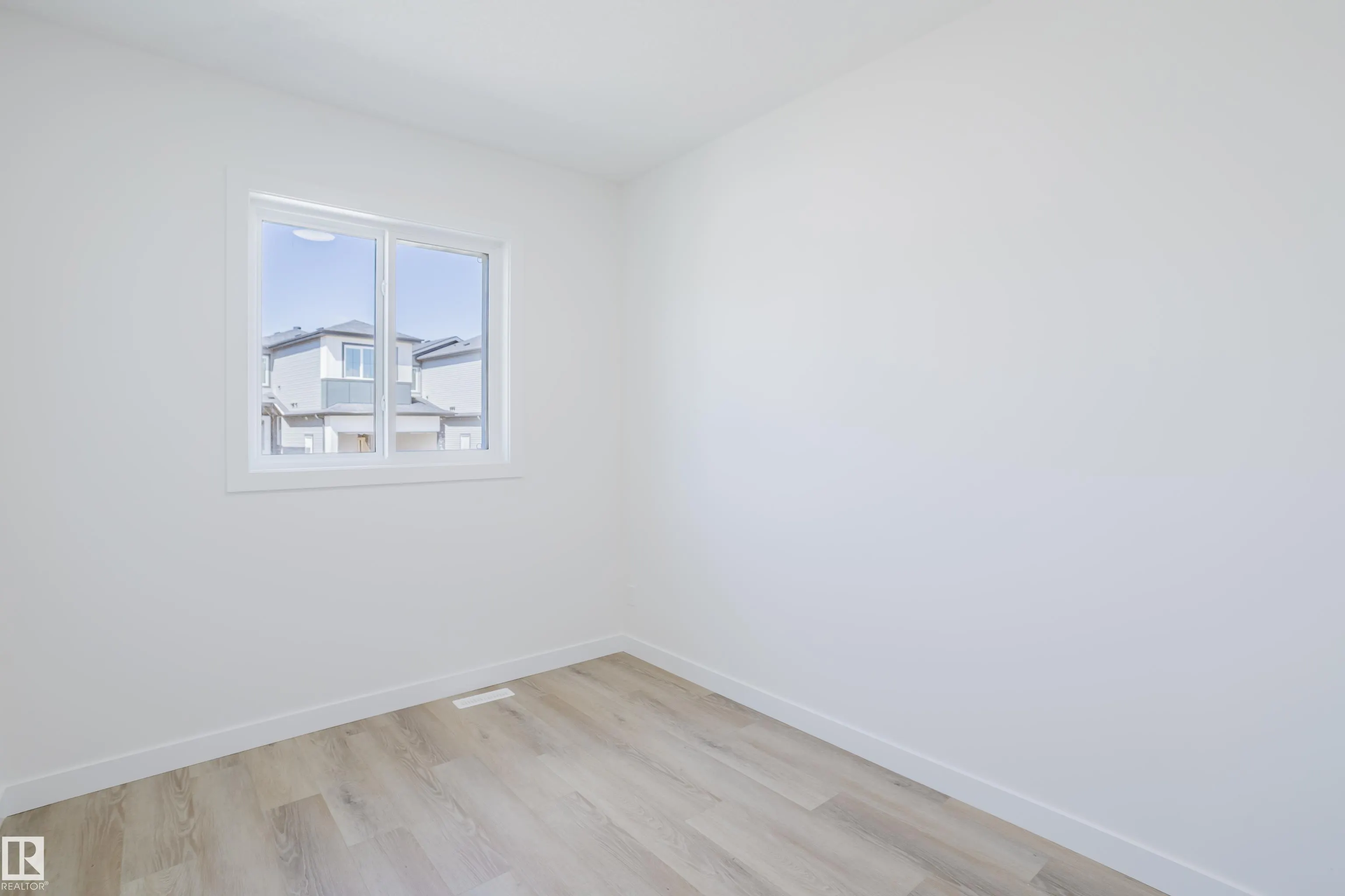 261 Munn Way
