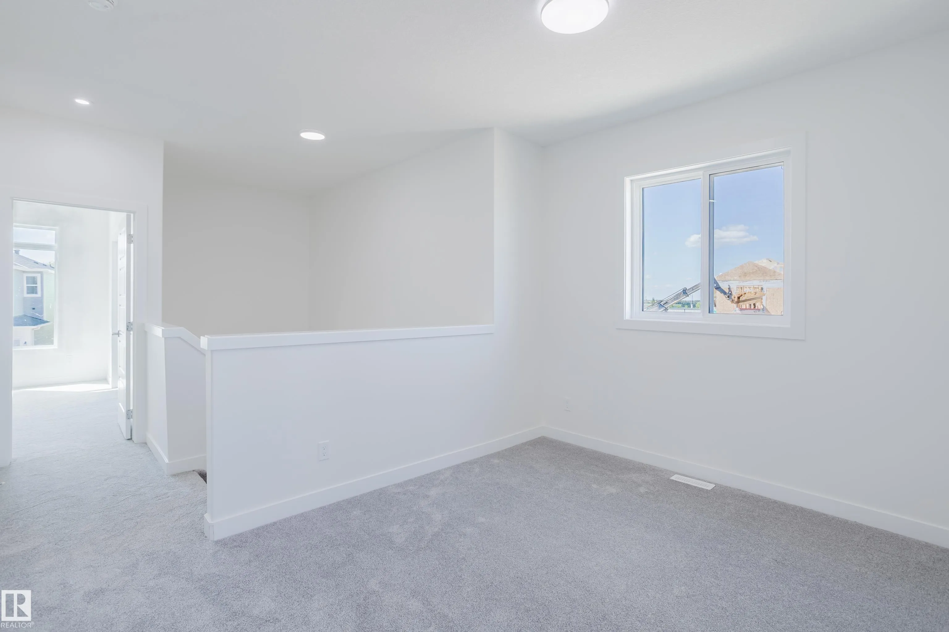 261 Munn Way
