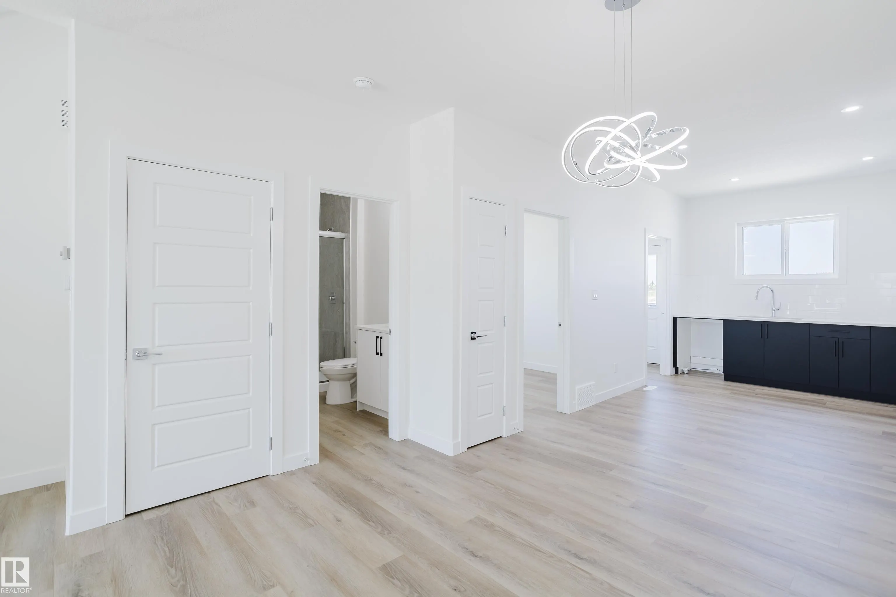 261 Munn Way