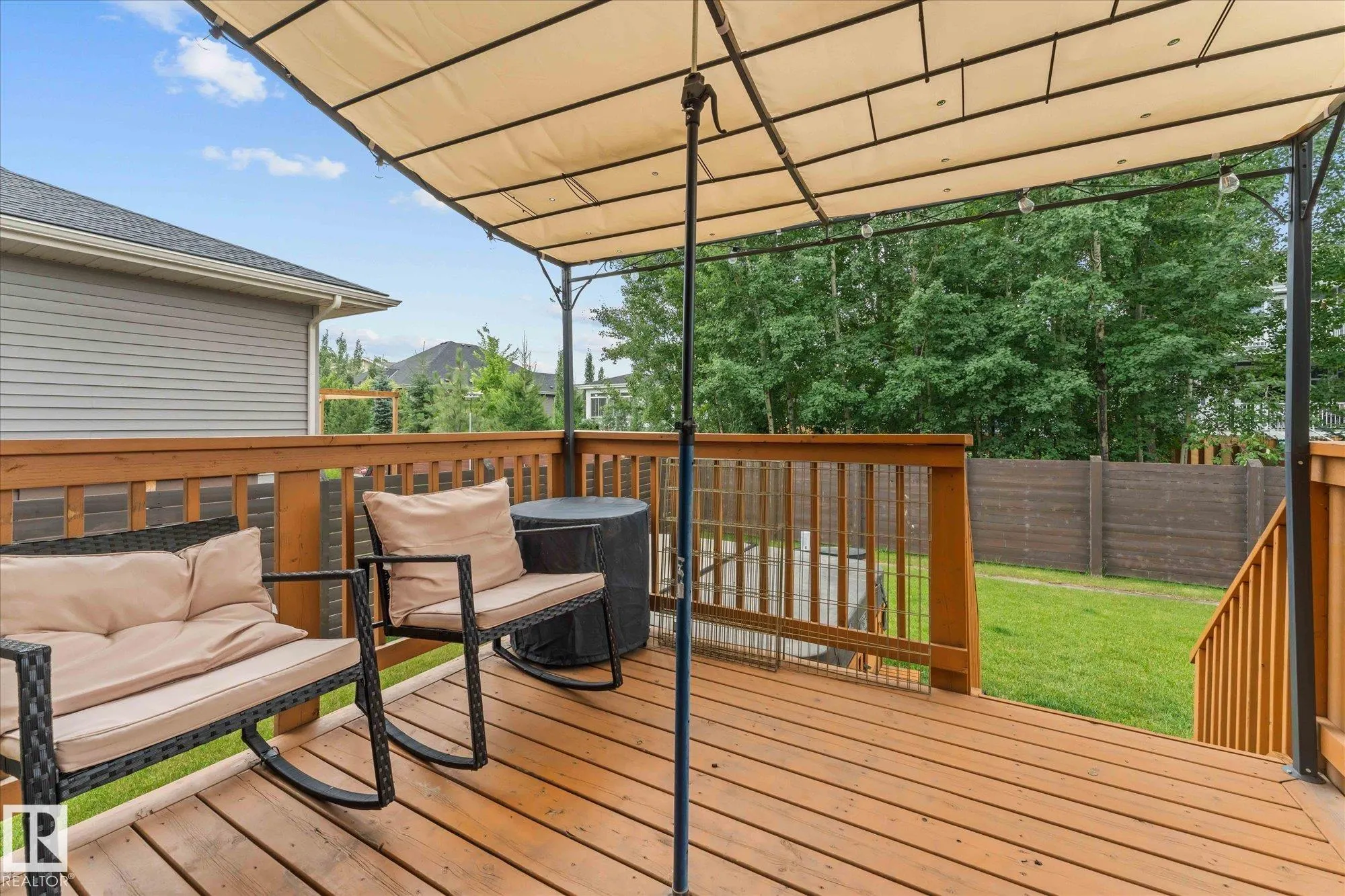 27 KINGSBURY Circle
