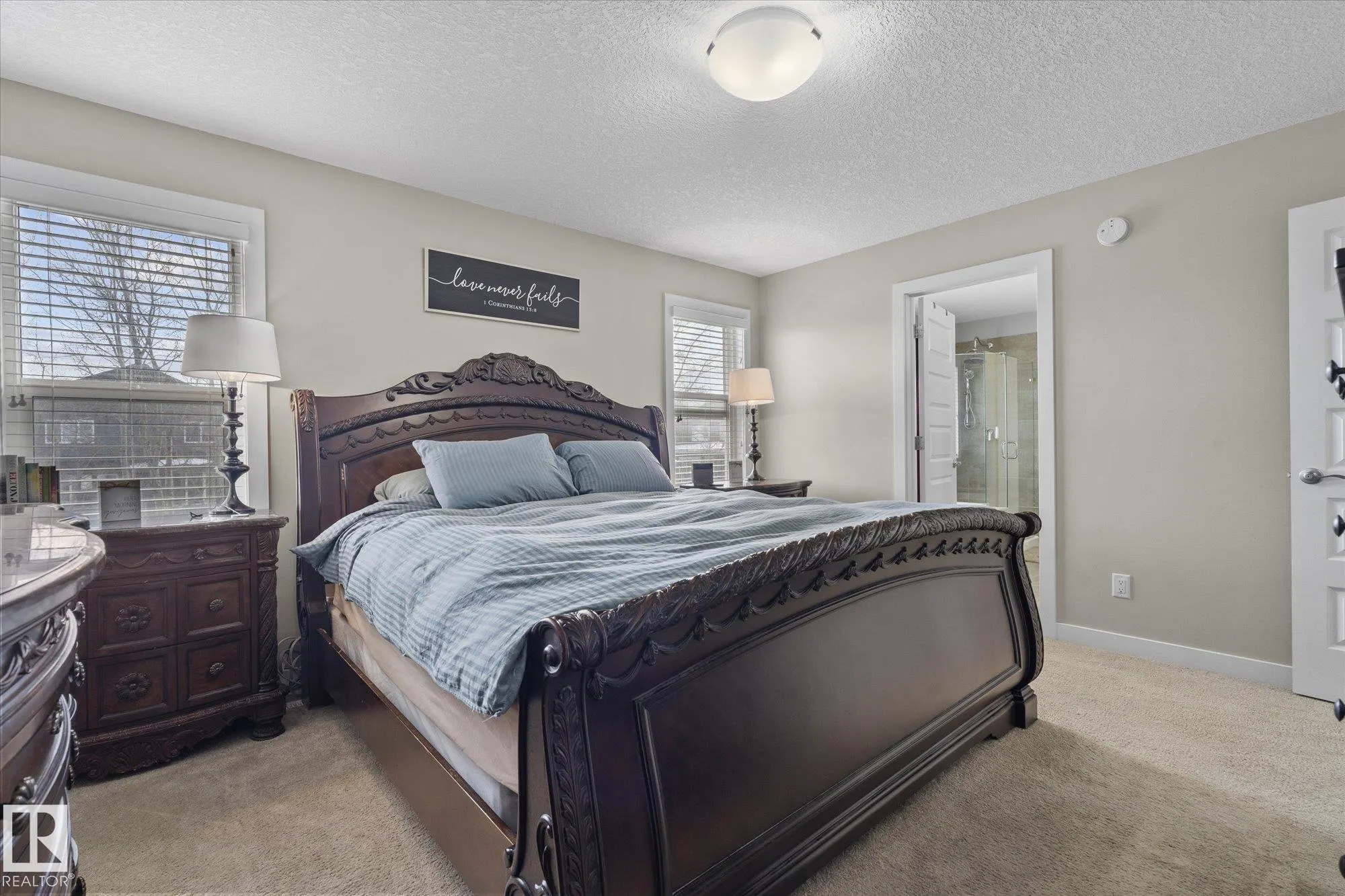 27 KINGSBURY Circle